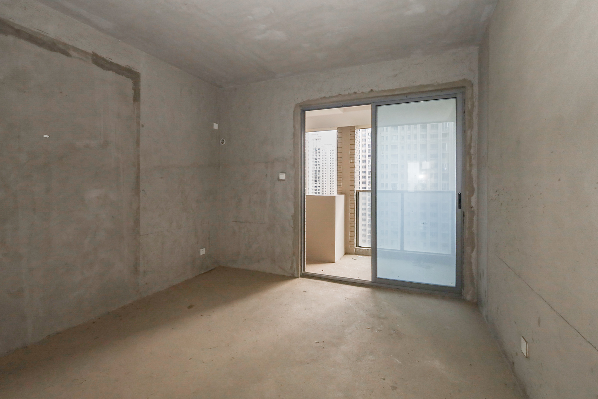 八方小区C区  3室2厅2卫    350.0万 八方小区C区  3室2厅2卫    350.0万卧室