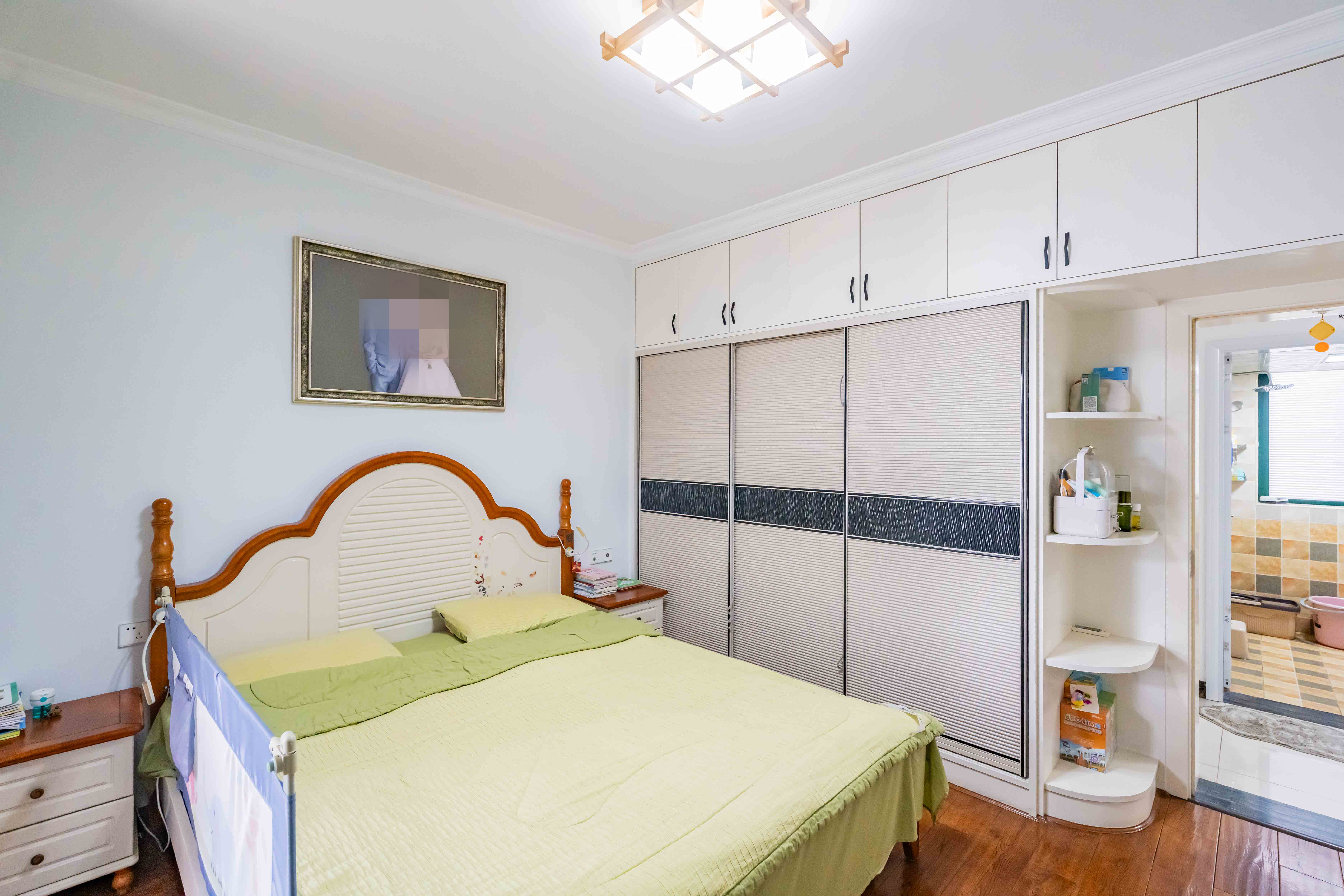 绿洲花园  3室2厅1卫    90.0万 绿洲花园  3室2厅1卫    90.0万卧室