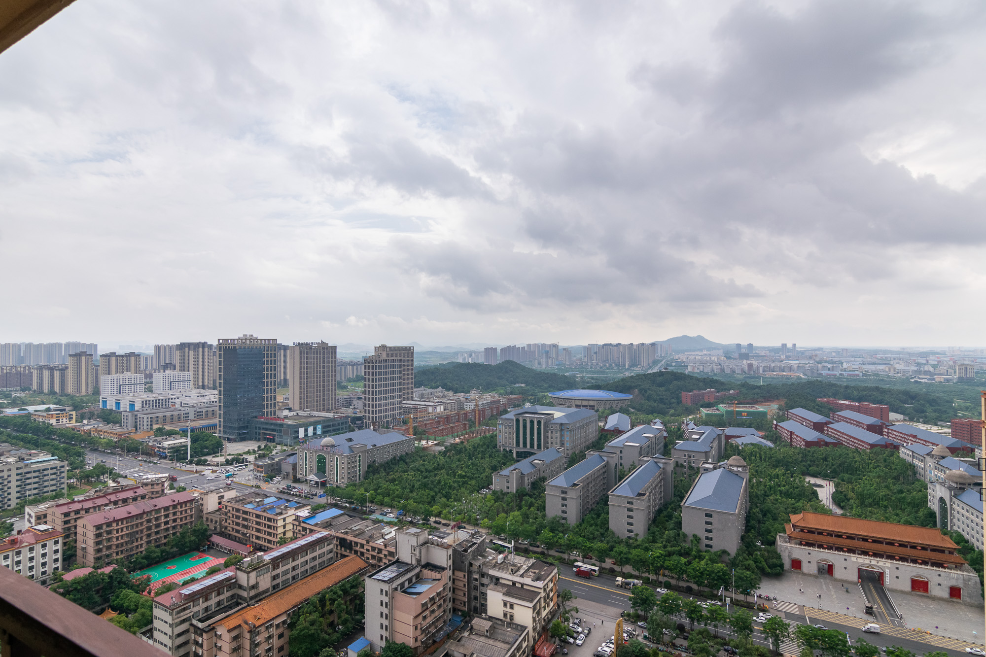 富兴悦府（富兴学府名邸)  3室2厅1卫   61.80万其他