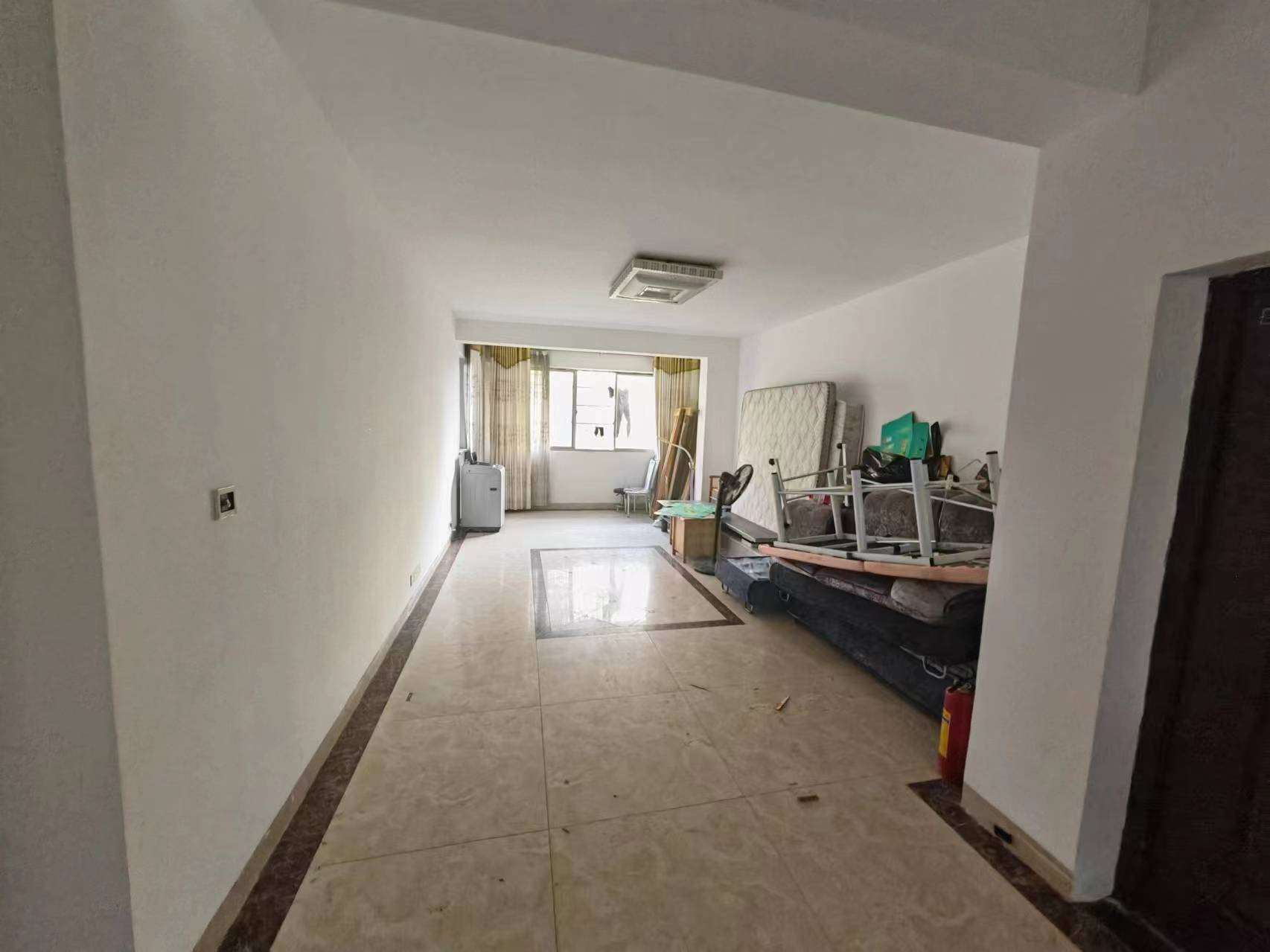 安泰小区 3室2厅2卫 55.00万 安泰小区 3室2厅2卫 55.00万室内图