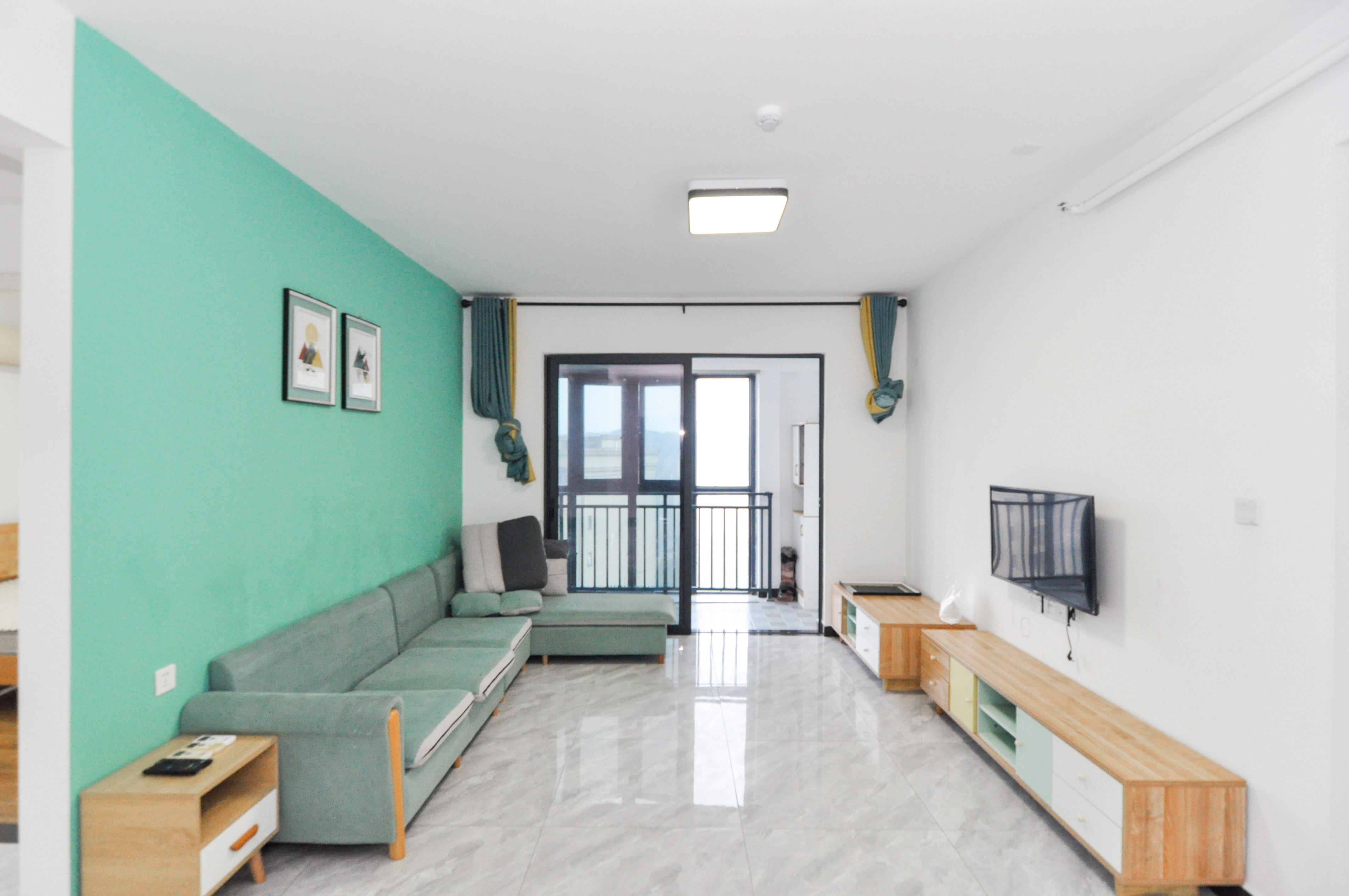 中建梅溪湖中心  4室2厅2卫    160.0万 中建梅溪湖中心  4室2厅2卫    160.0万