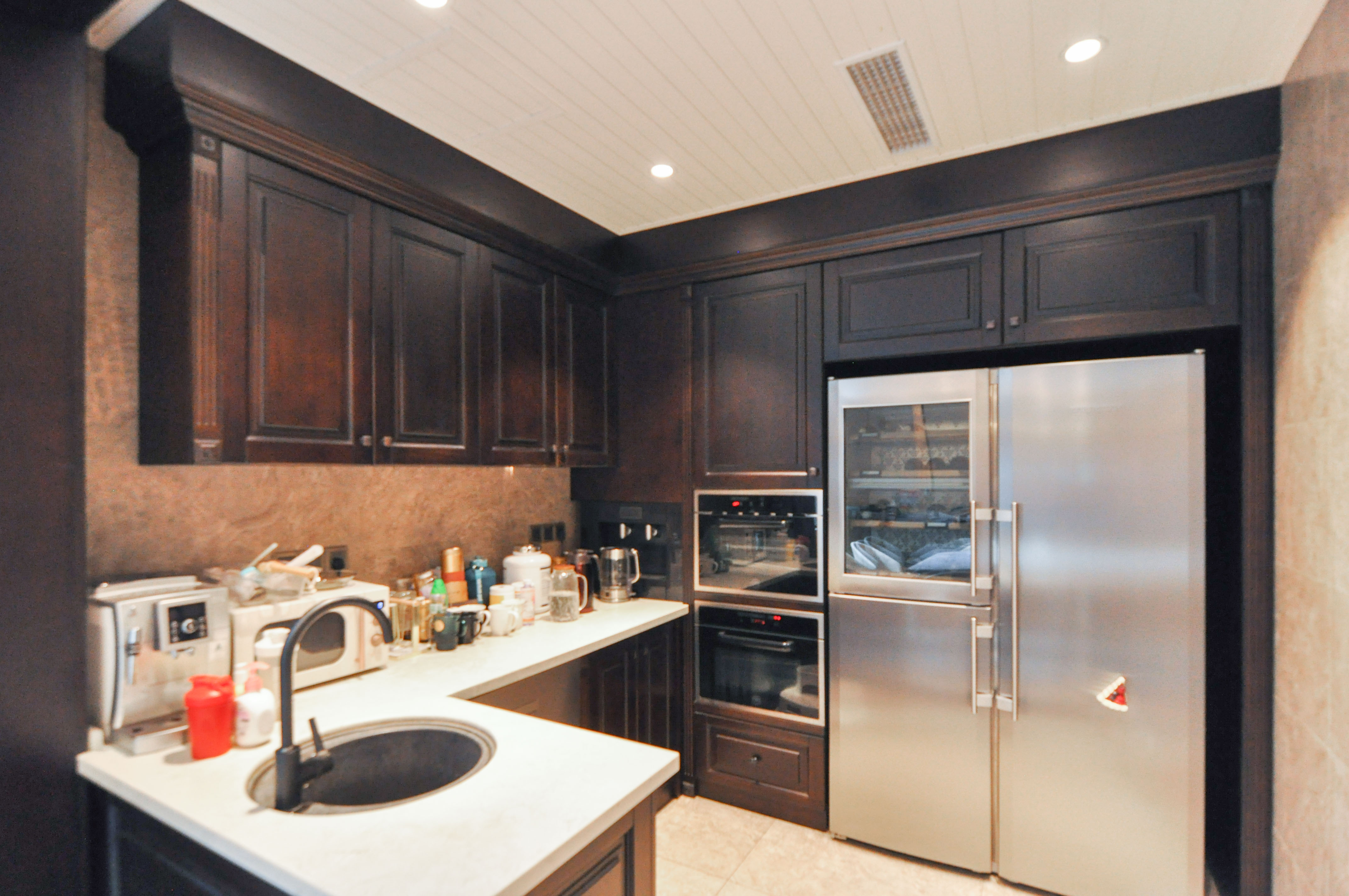 达美溪湖湾  5室3厅6卫    1480.0万 达美溪湖湾  5室3厅6卫    1480.0万厨房