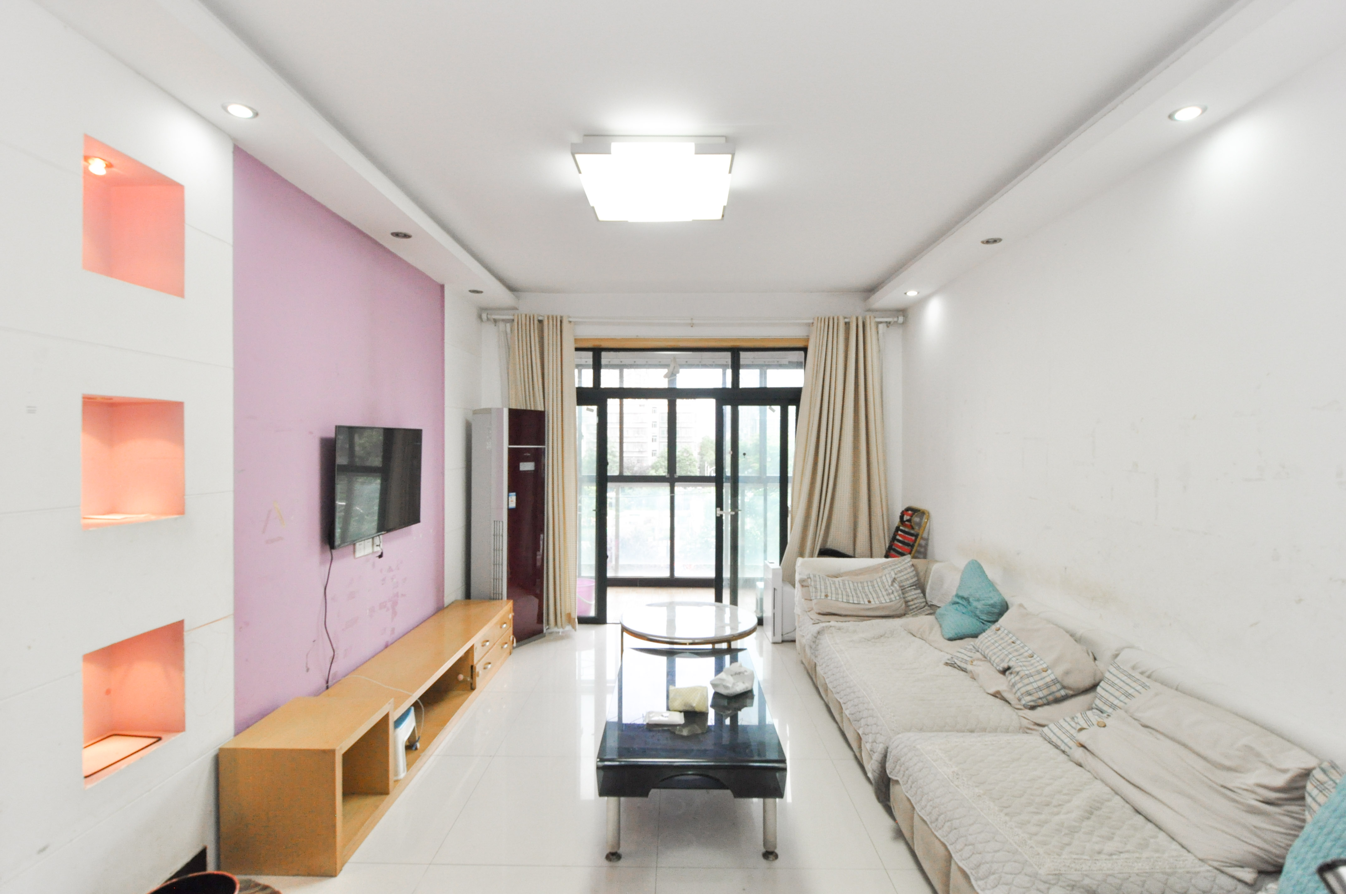 高鑫麓城 2室2厅1卫 106.0万 高鑫麓城 2室2厅1卫 106.0万客厅