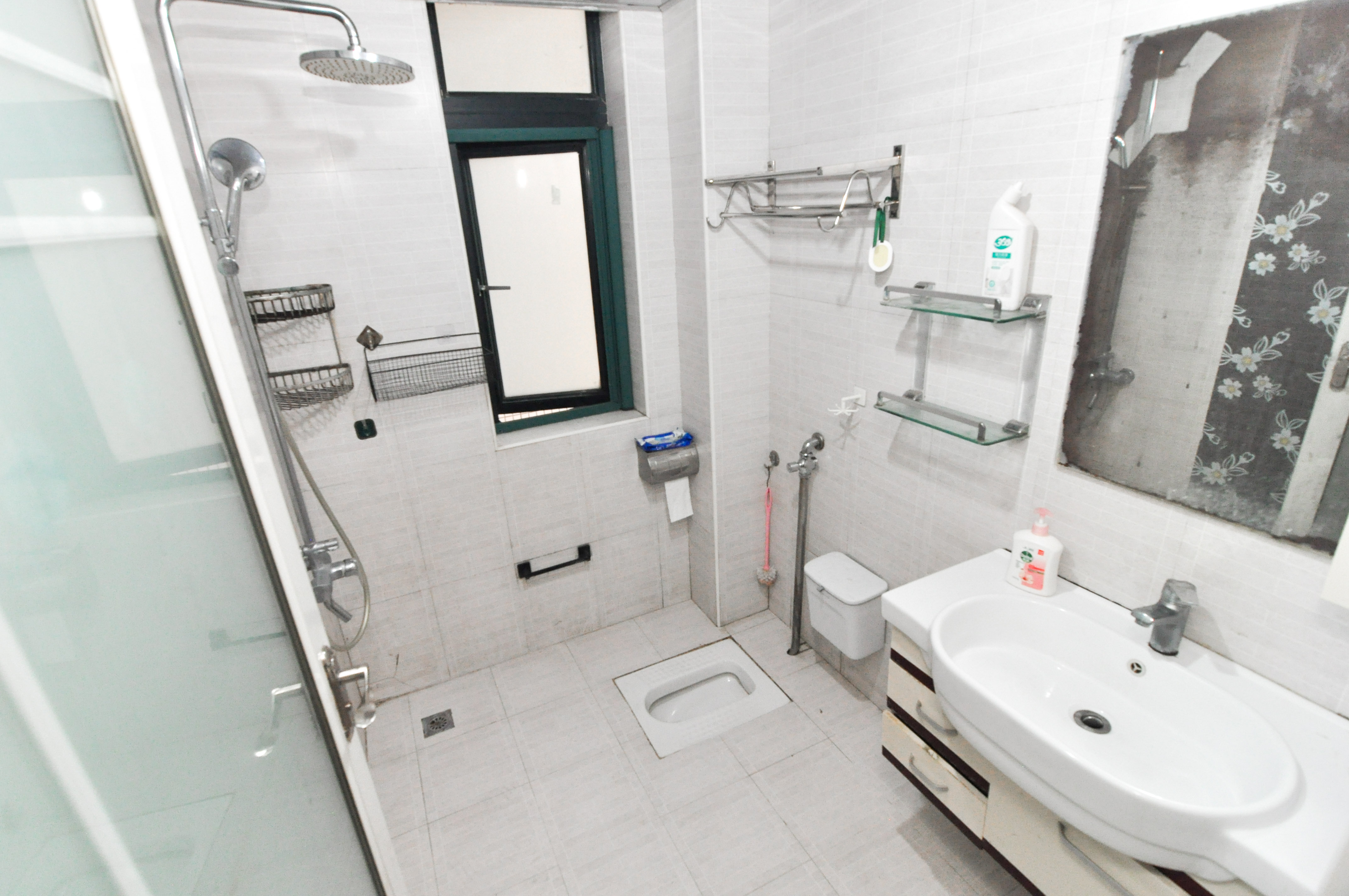 高鑫麓城 2室2厅1卫 106.0万 高鑫麓城 2室2厅1卫 106.0万卫生间