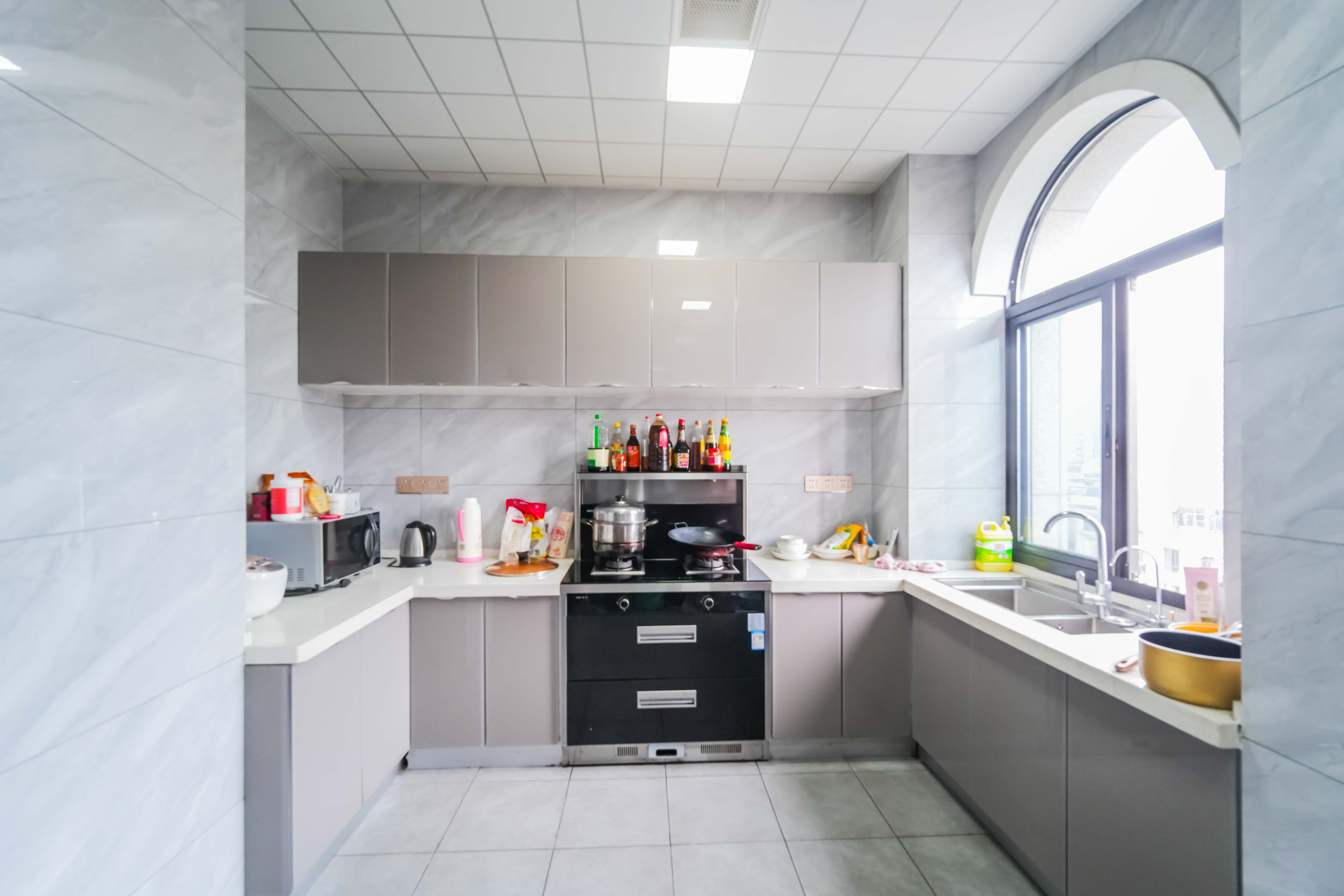 明昇壹城(明昇时代广场)一期 5室3厅3卫 468.0万 明昇壹城(明昇时代广场)一期 5室3厅3卫 468.0万厨房