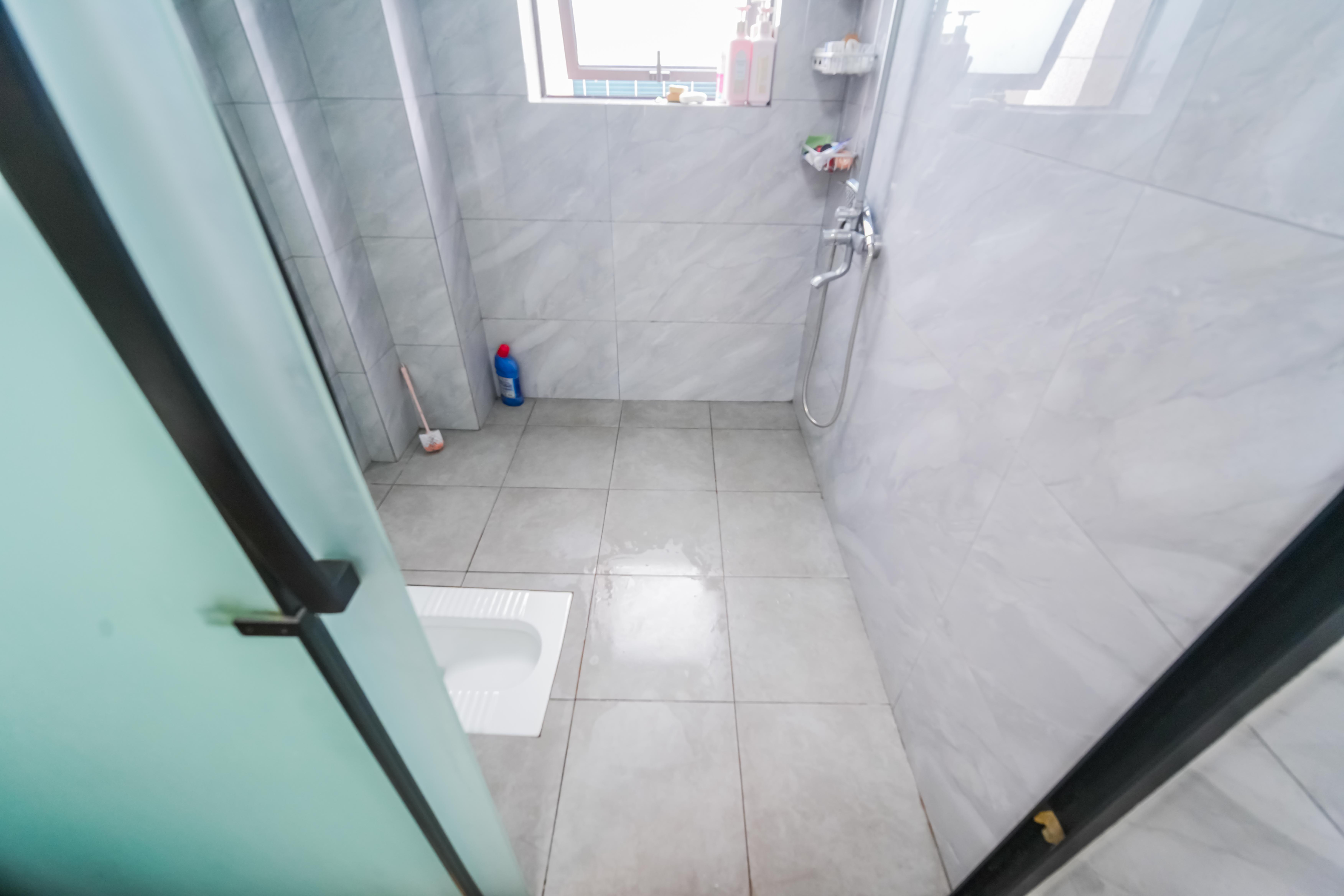 明昇壹城(明昇时代广场)一期 5室3厅3卫 468.0万 明昇壹城(明昇时代广场)一期 5室3厅3卫 468.0万卫生间