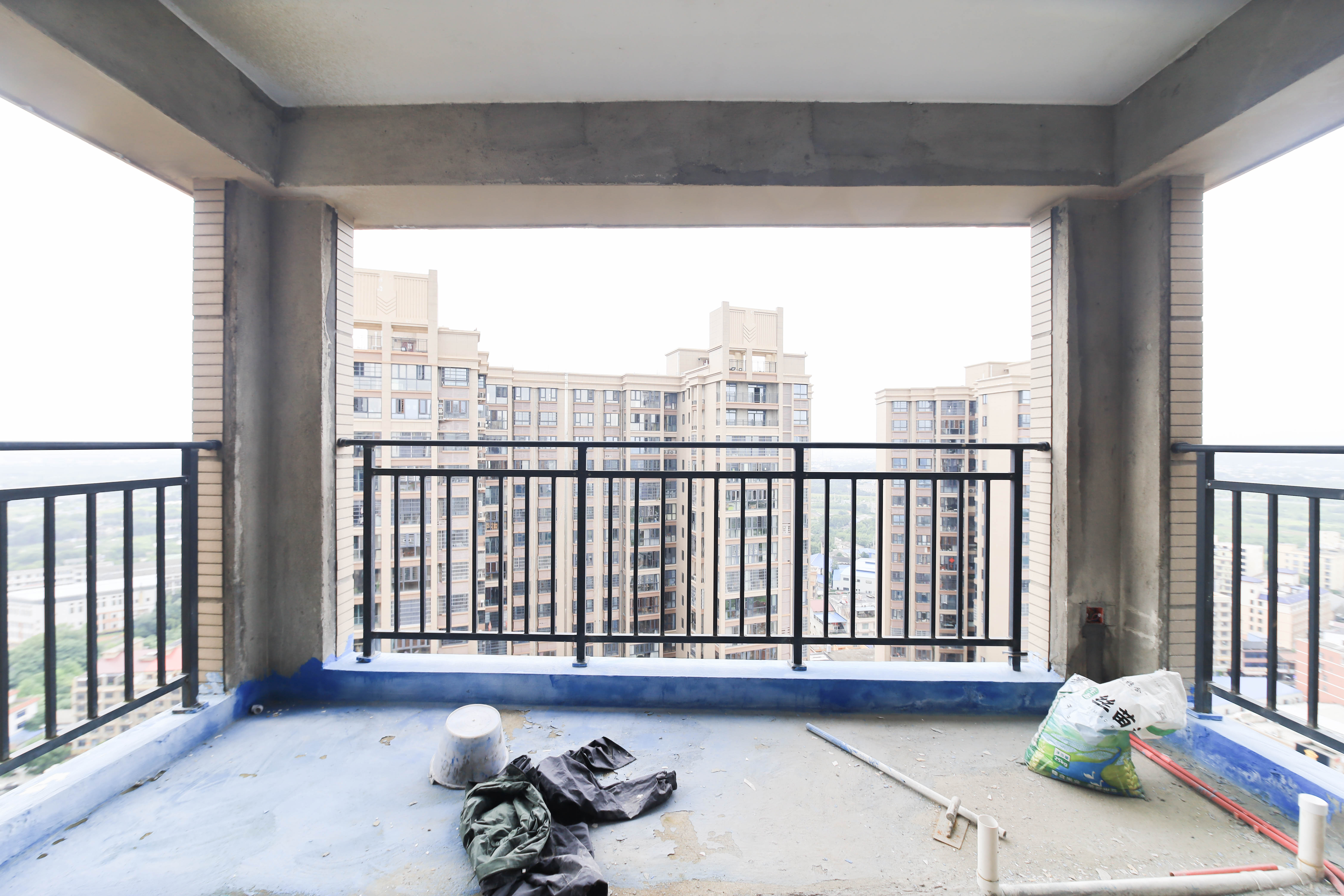 武广新都城(新都华府)  5室2厅2卫    100.0万 武广新都城(新都华府)  5室2厅2卫    100.0万阳台