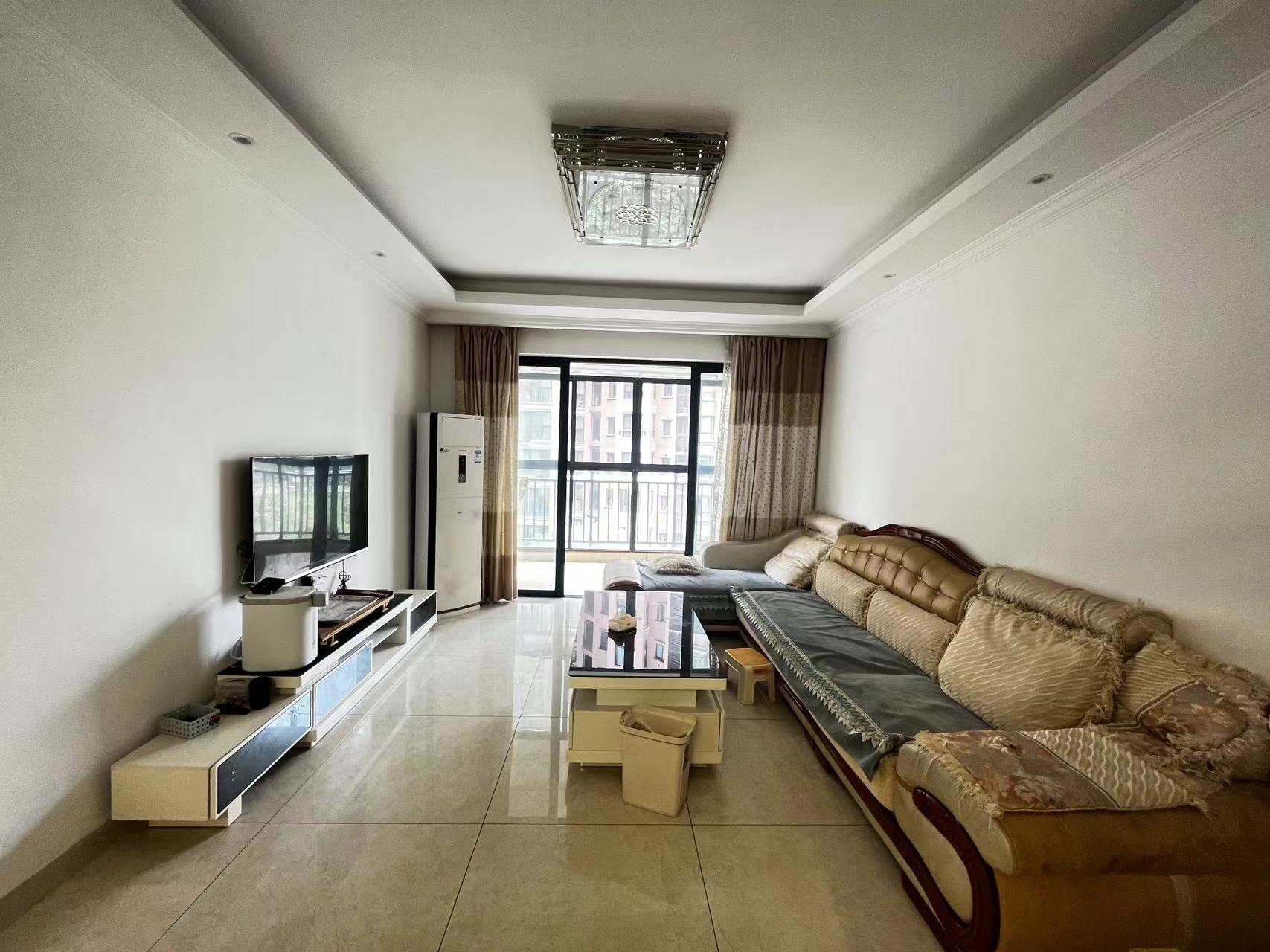 康桥美郡 2室2厅1卫 48.0万 康桥美郡 2室2厅1卫 48.0万室内图