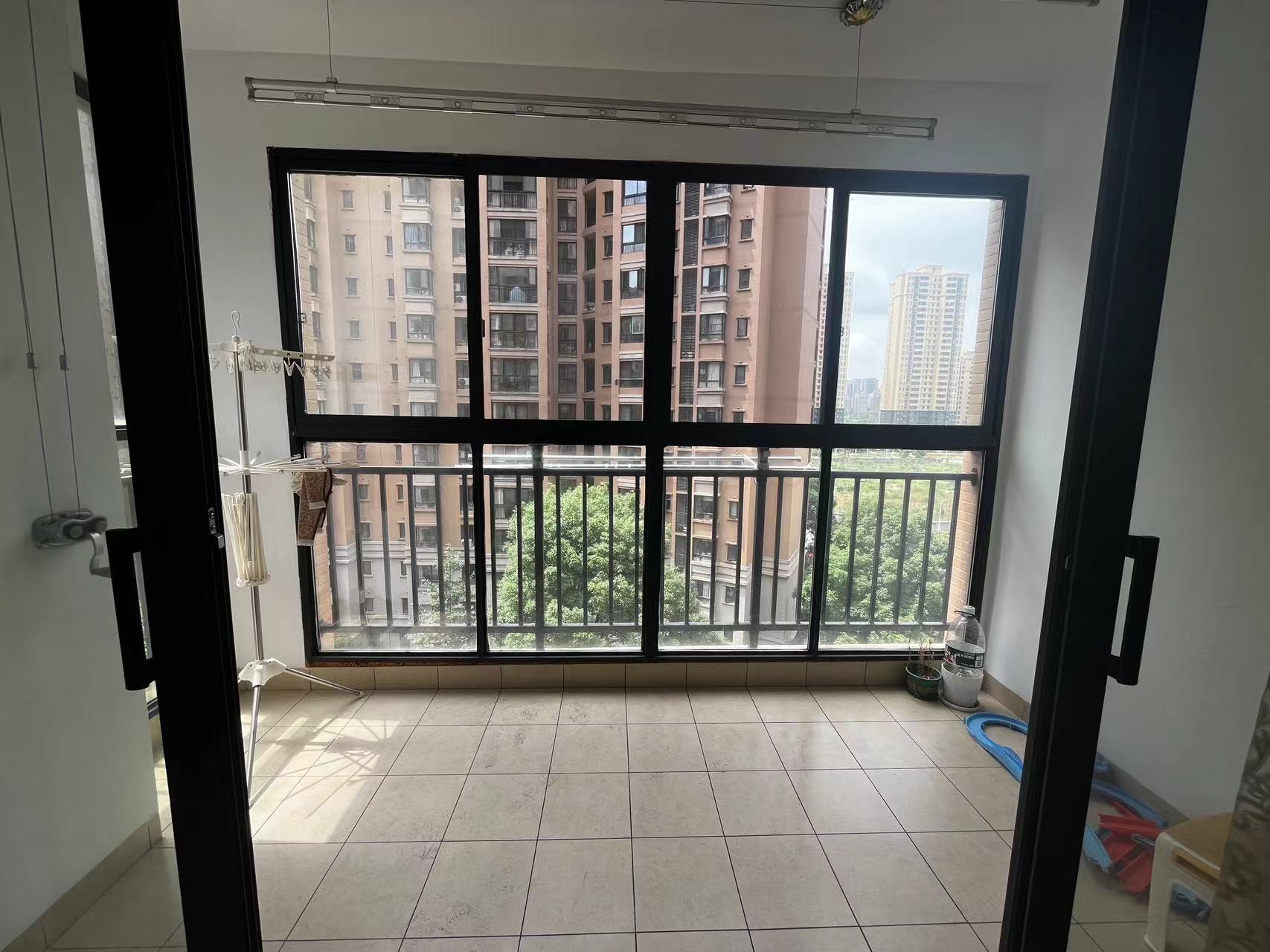 康桥美郡 2室2厅1卫 48.0万 康桥美郡 2室2厅1卫 48.0万室内图