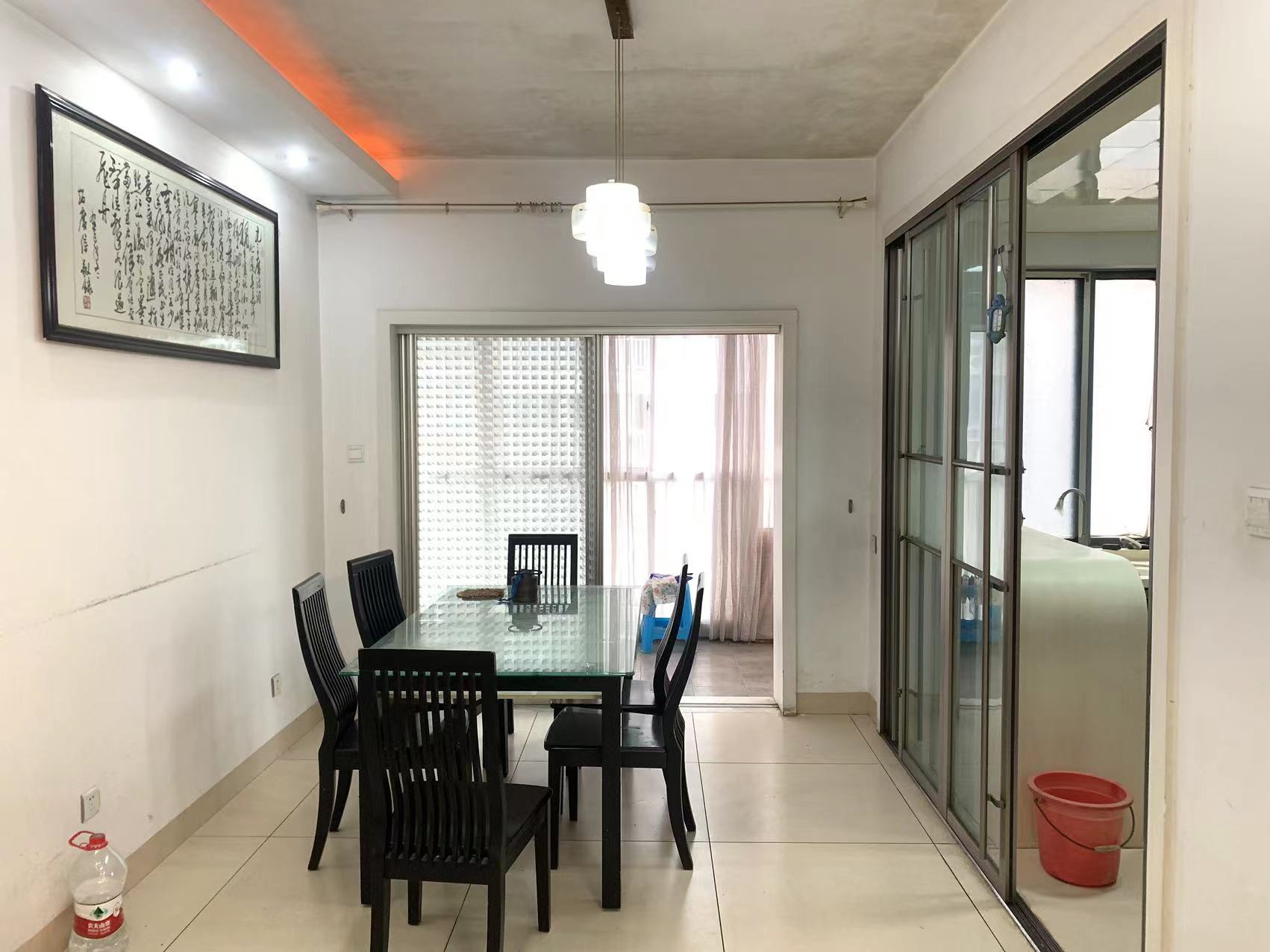 湘银二期世纪花园 4室2厅2卫 66.8万 湘银二期世纪花园 4室2厅2卫 66.8万室内图