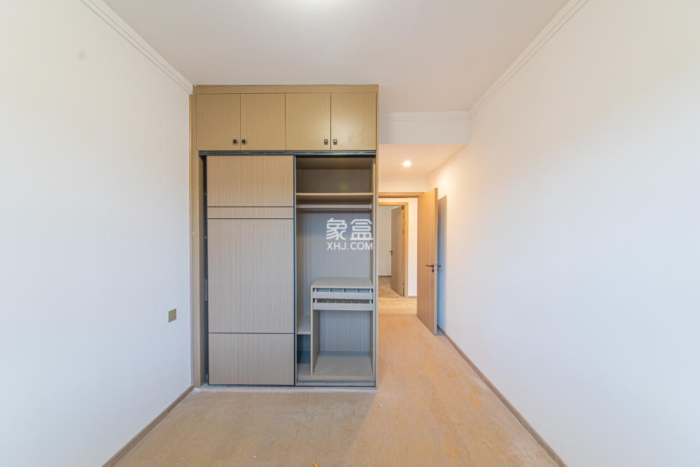 大唐印象四期御園  3室2廳2衛(wèi)   157.00萬