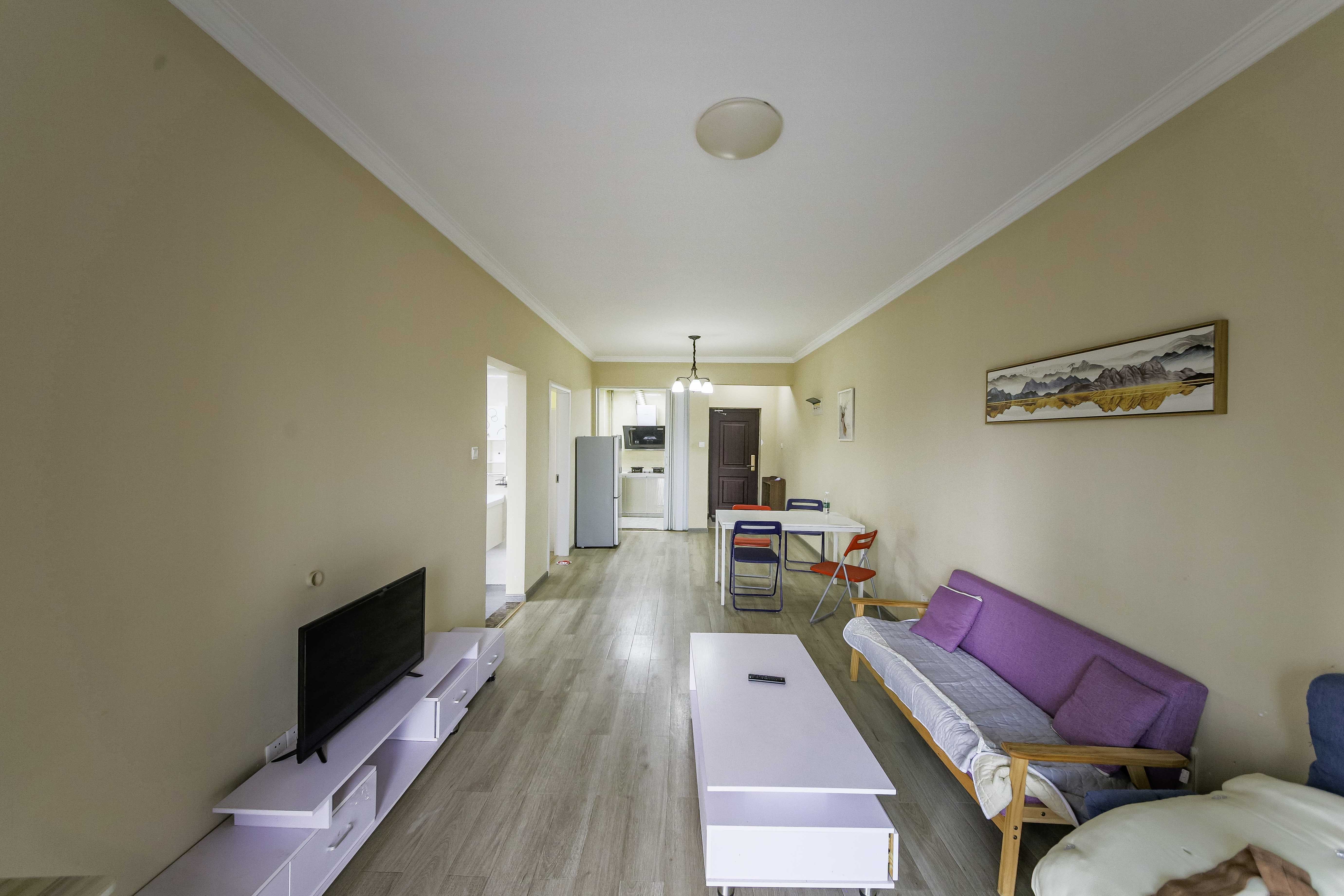 丽水熙园 2室2厅1卫 76.0万 丽水熙园 2室2厅1卫 76.0万客厅