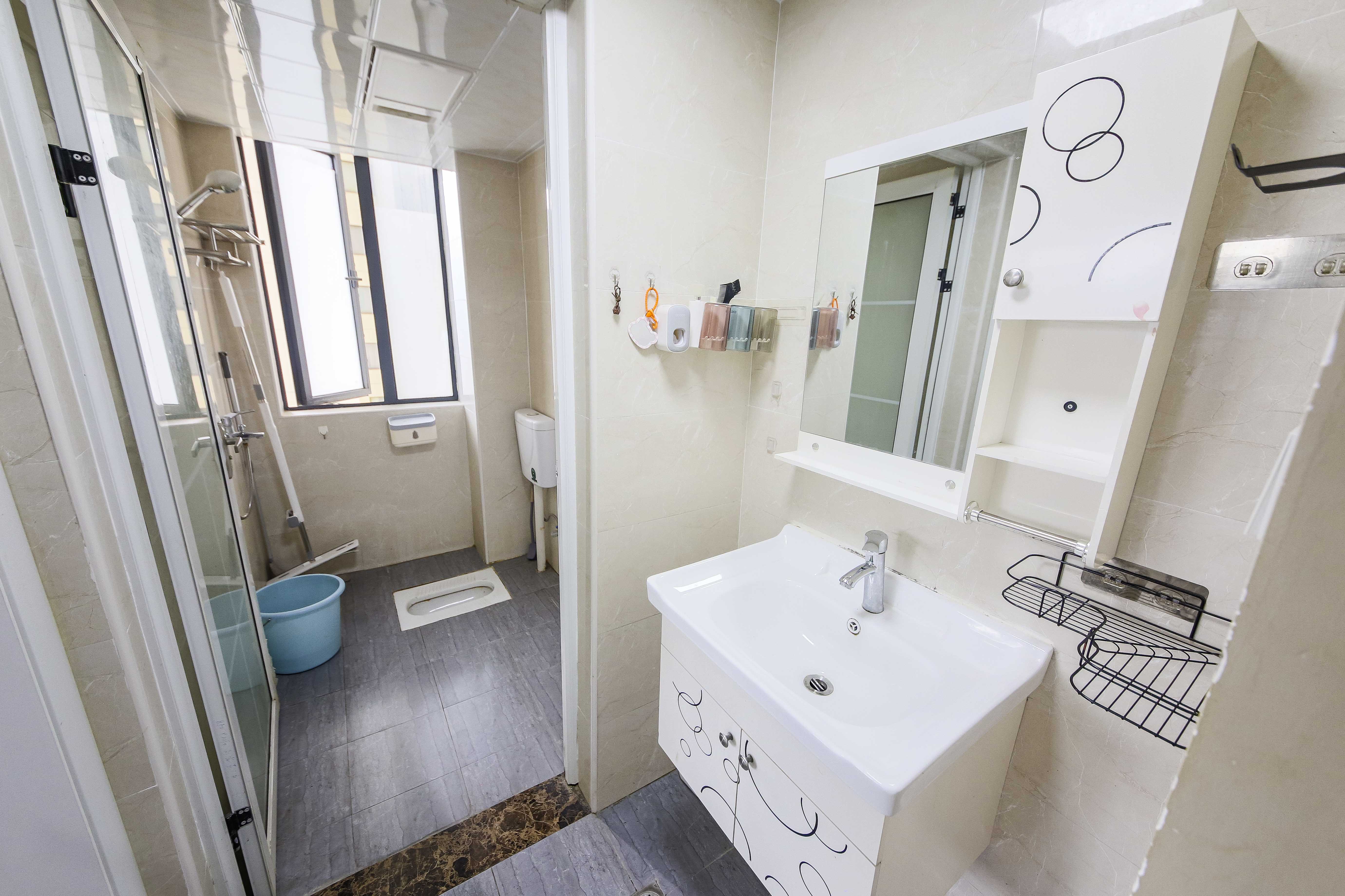 丽水熙园 2室2厅1卫 76.0万 丽水熙园 2室2厅1卫 76.0万卫生间