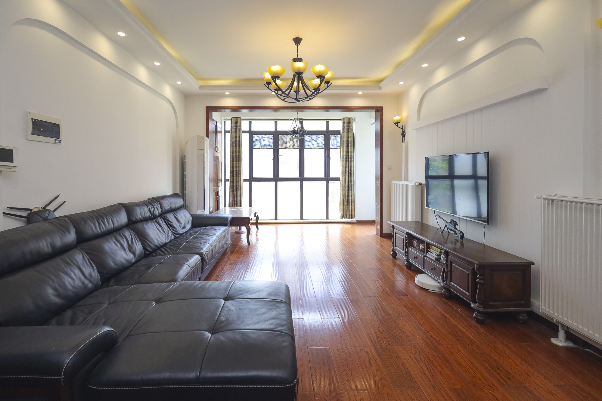 幸福考拉  3室2厅2卫    103.8万客厅