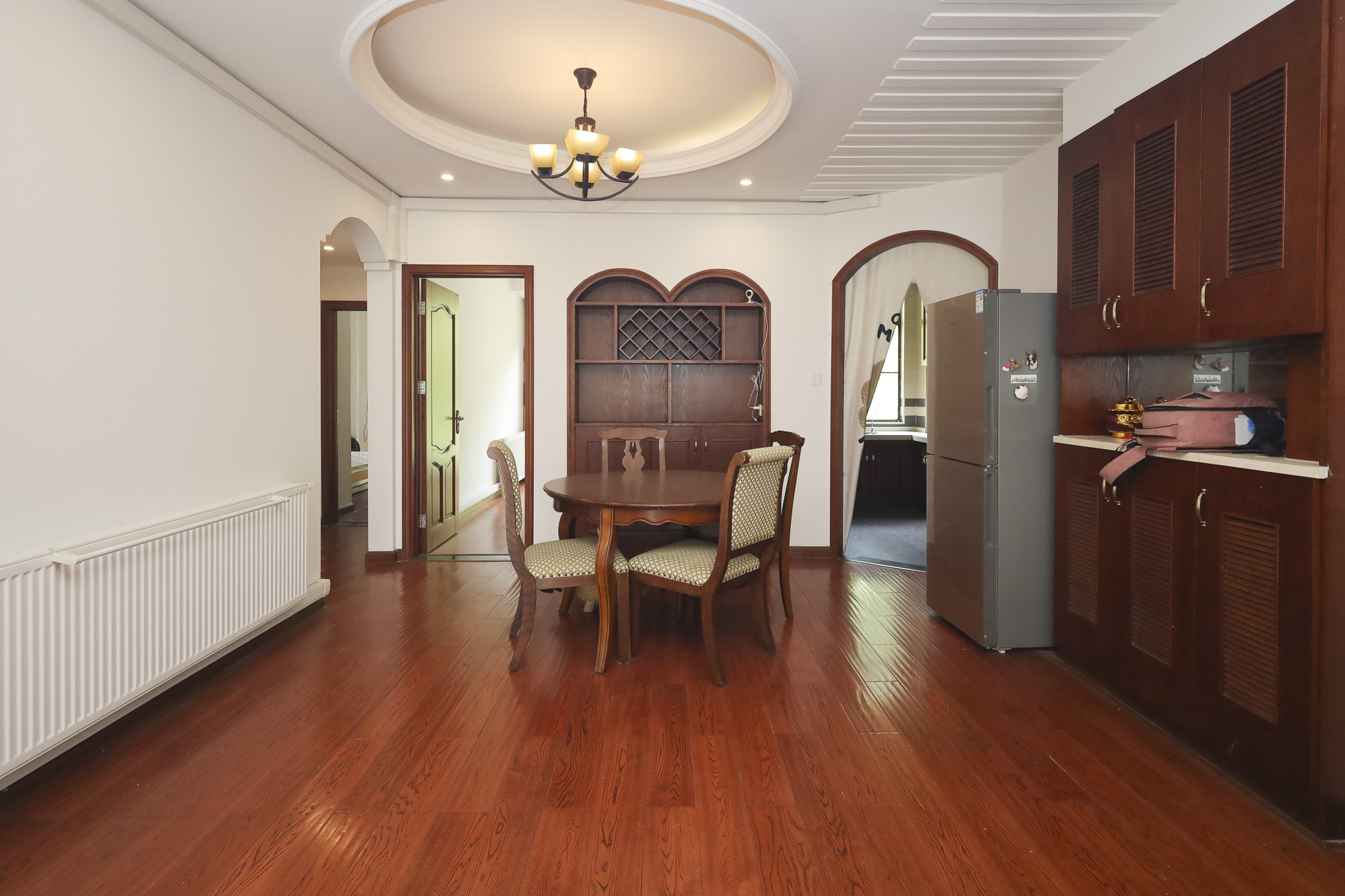 幸福考拉  3室2厅2卫    103.8万客厅