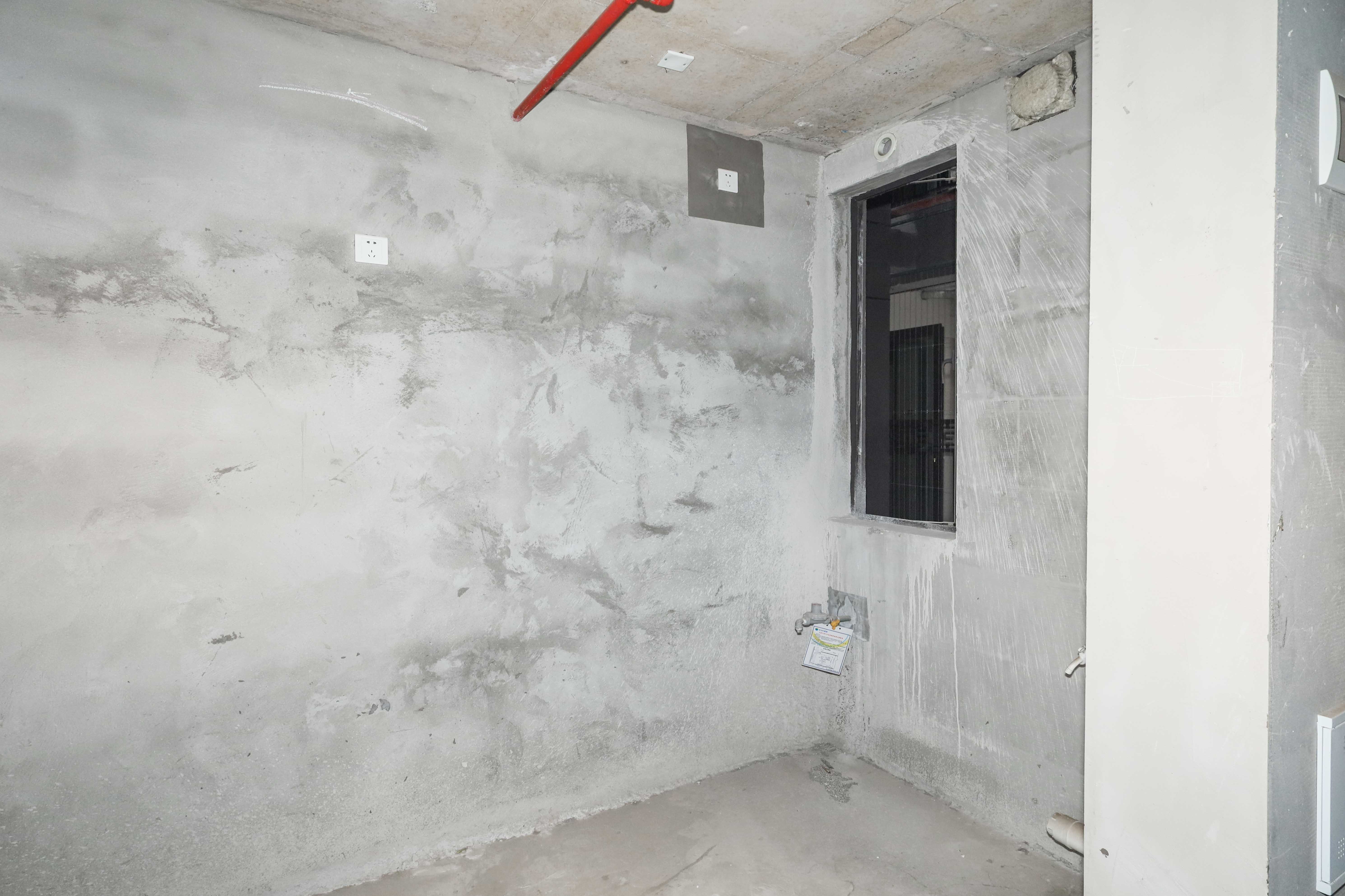 建发央著  4室2厅2卫   225.00万厨房