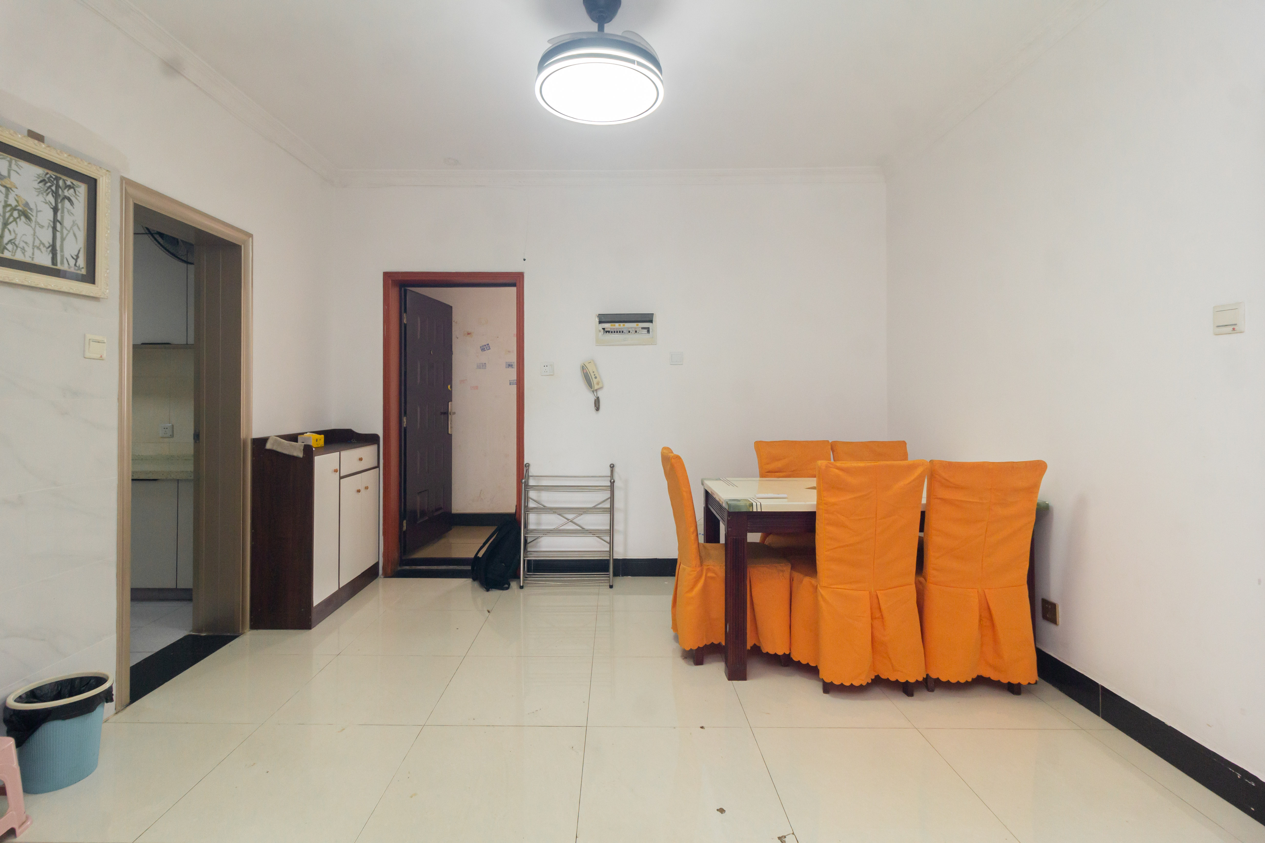 方略学府佳境 2室2厅1卫 42.8万 方略学府佳境 2室2厅1卫 42.8万客厅