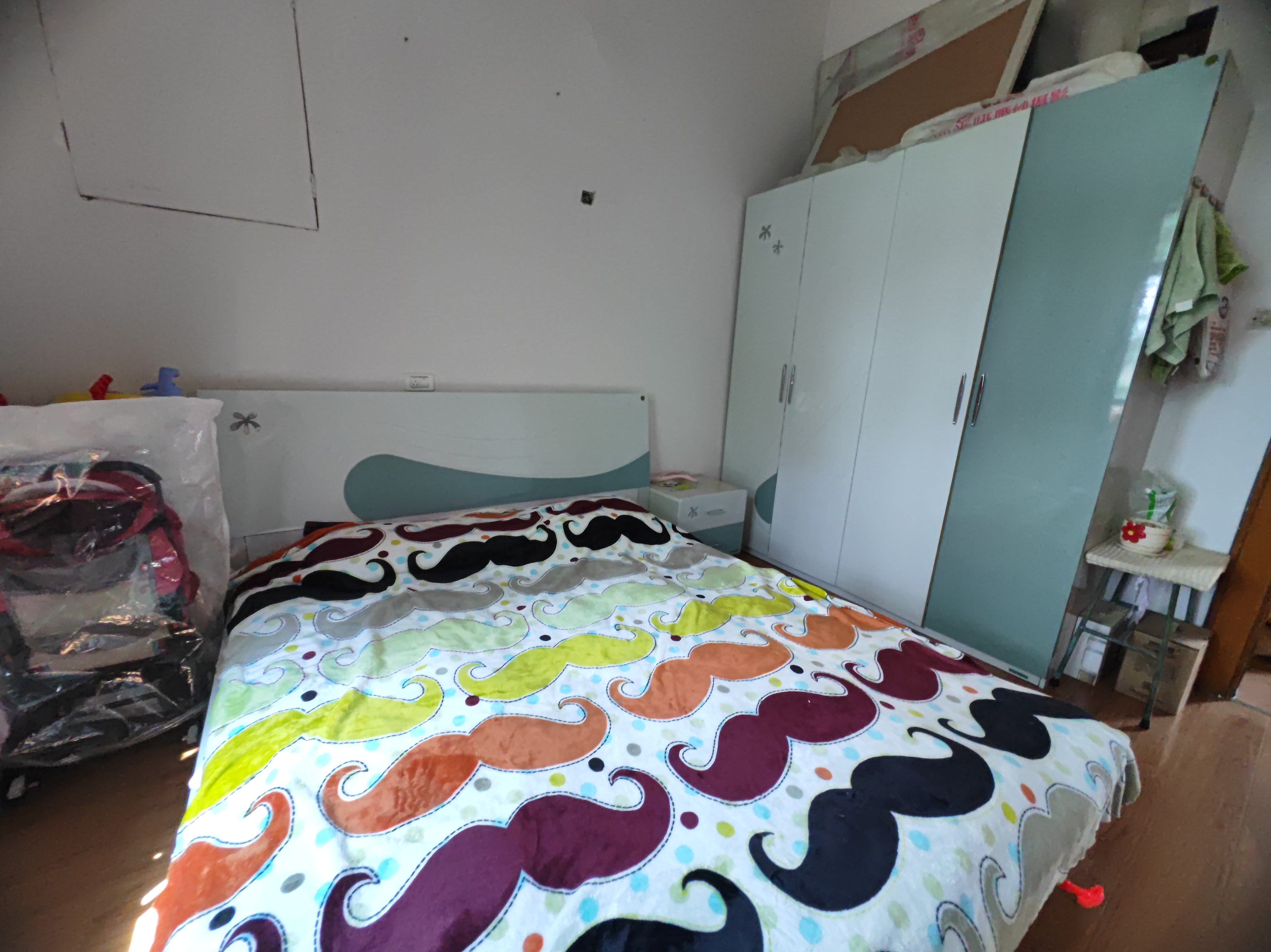 来园村 2室1厅1卫 28.0万 来园村 2室1厅1卫 28.0万室内图