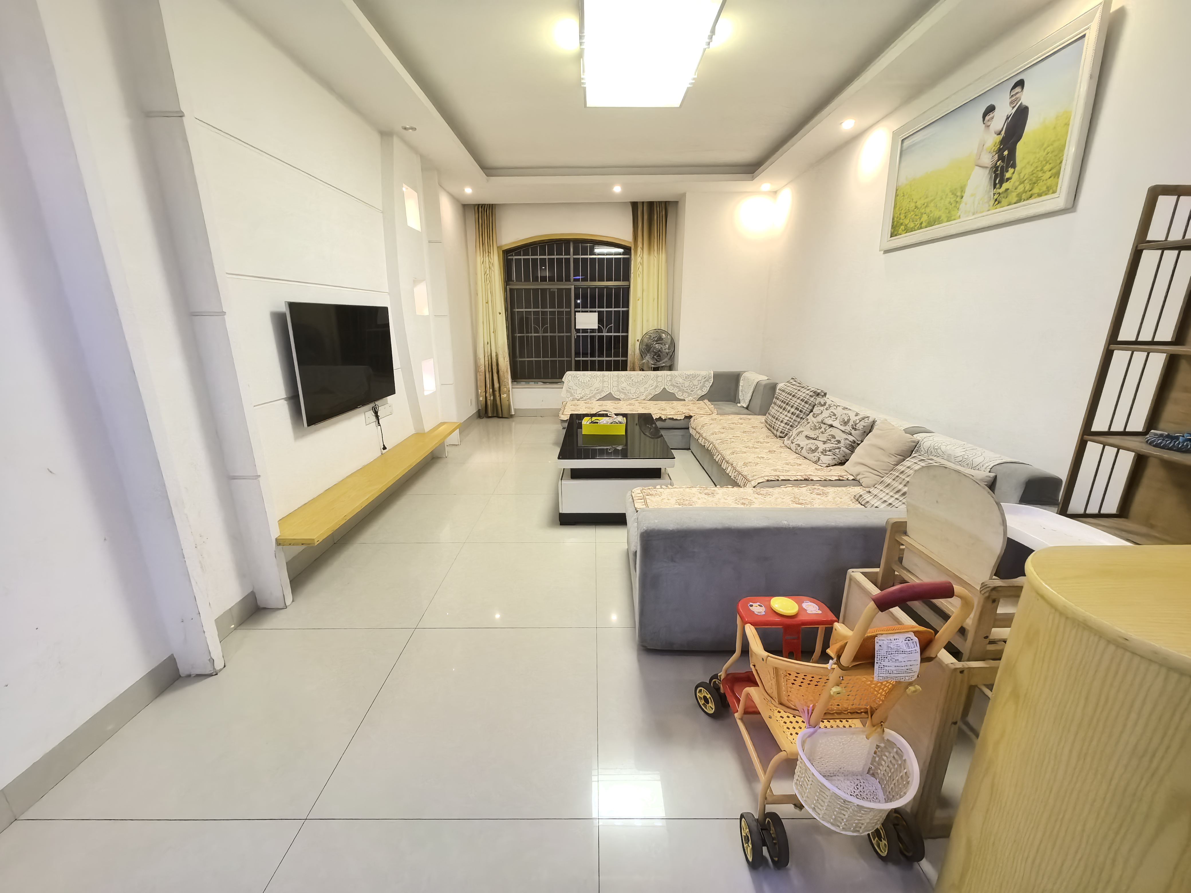 阳光爱琴海 2室2厅1卫 35.0万 阳光爱琴海 2室2厅1卫 35.0万室内图