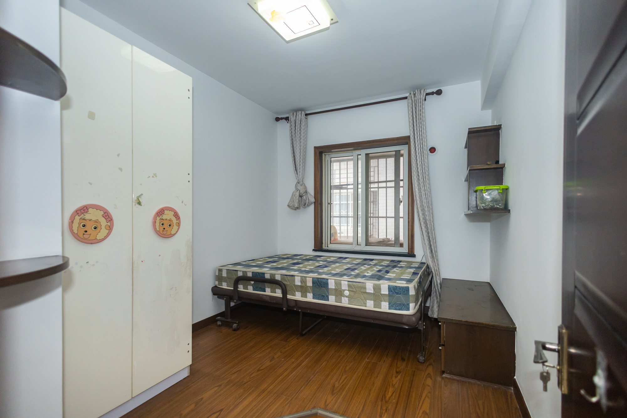 佳美星城 3室2厅1卫 66.0万 佳美星城 3室2厅1卫 66.0万卧室