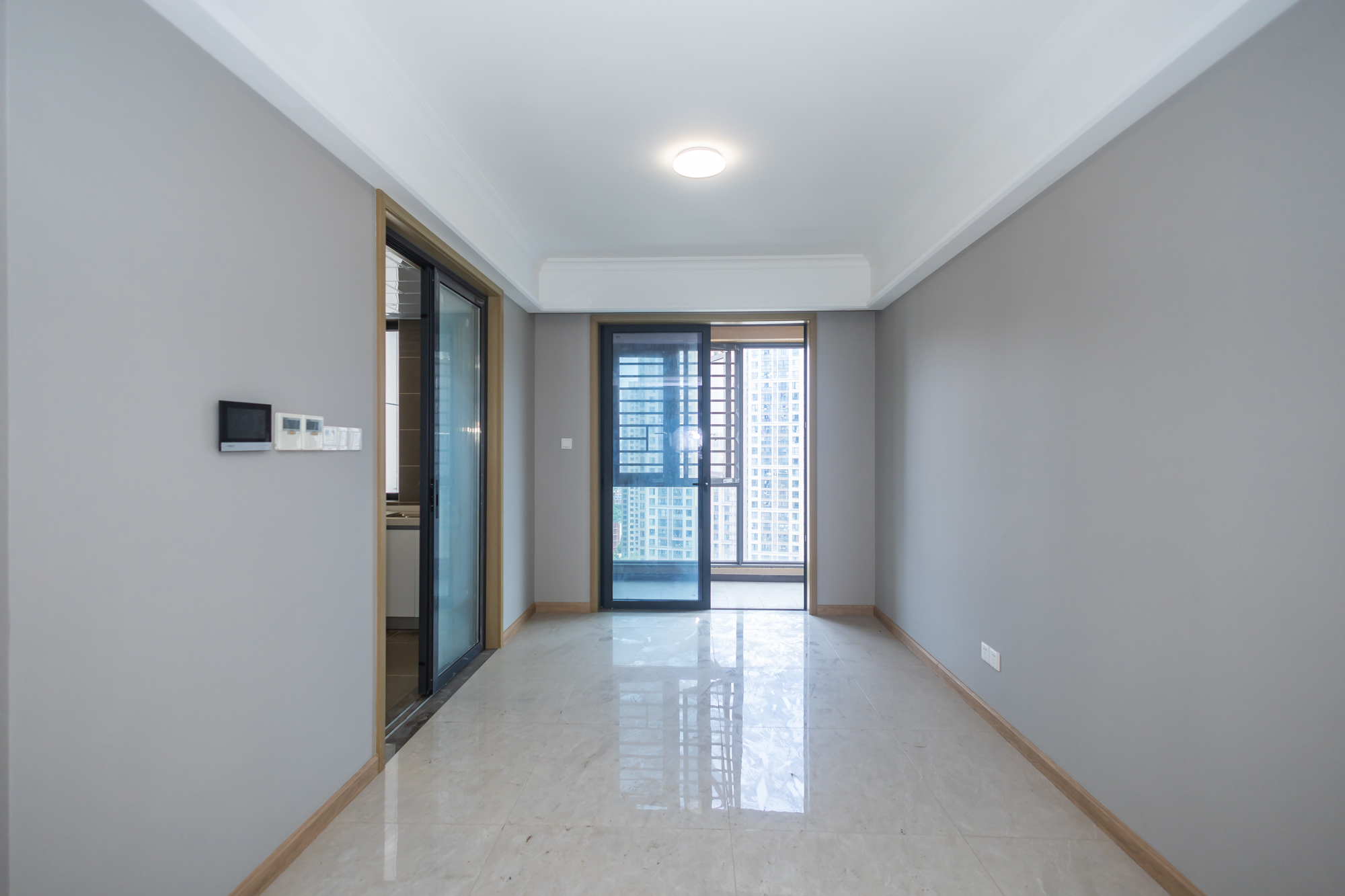 运达锦绣广场  4室2厅2卫    188.0万 运达锦绣广场  4室2厅2卫    188.0万其他