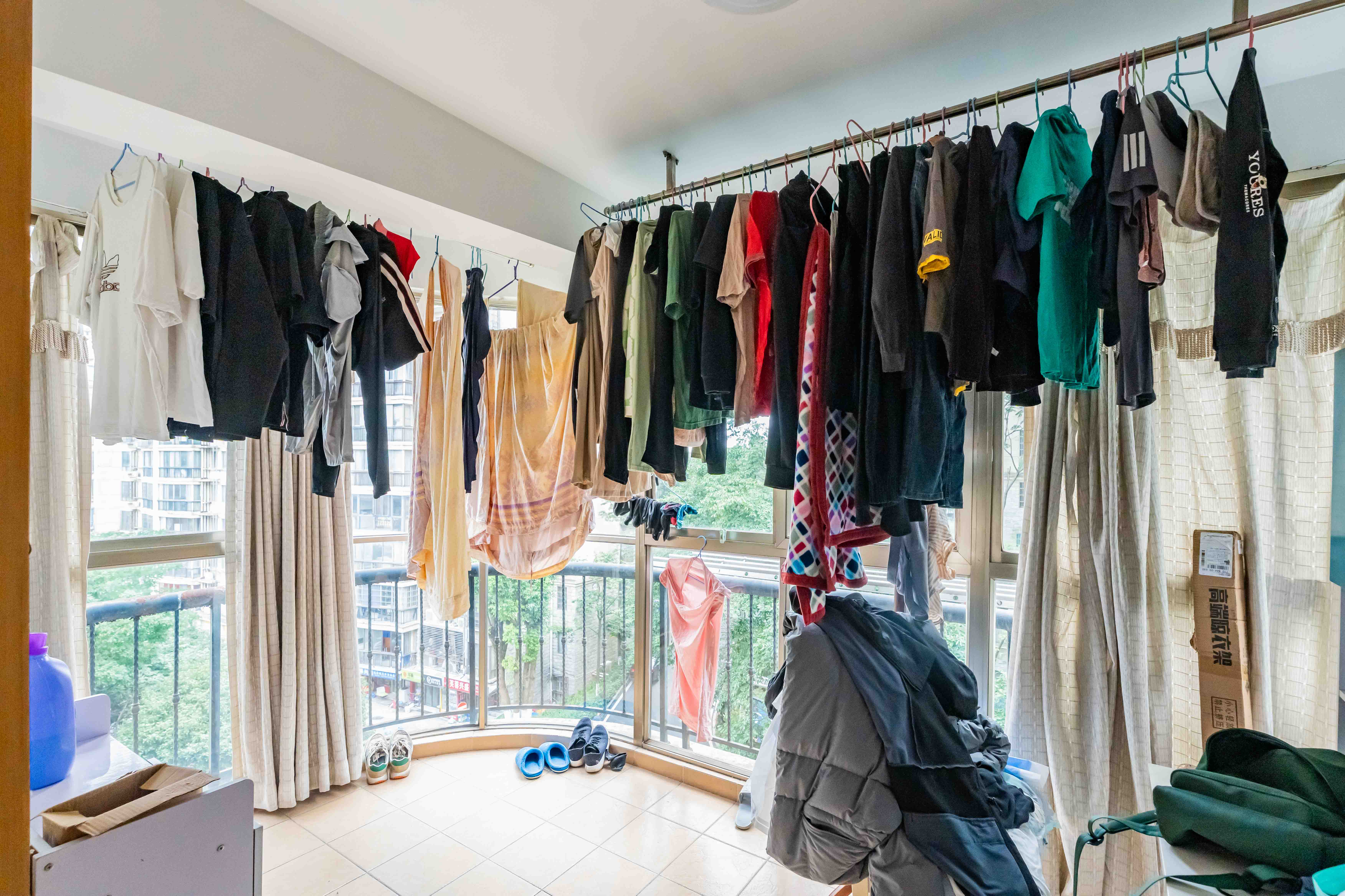 金色比华利 3室2厅2卫 80.0万 金色比华利 3室2厅2卫 80.0万阳台