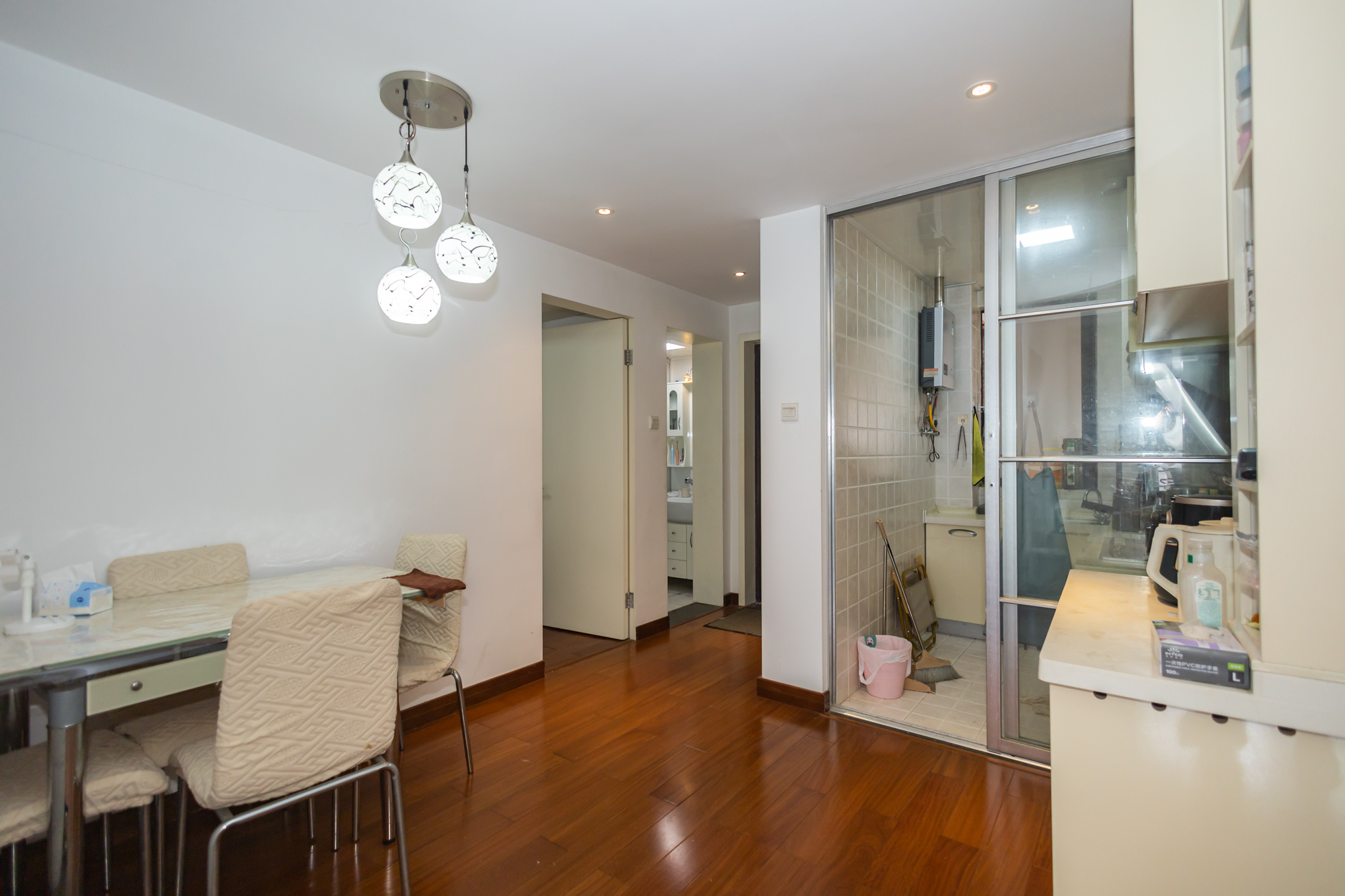 三一街区  3室2厅1卫    64.8万 三一街区  3室2厅1卫    64.8万其他