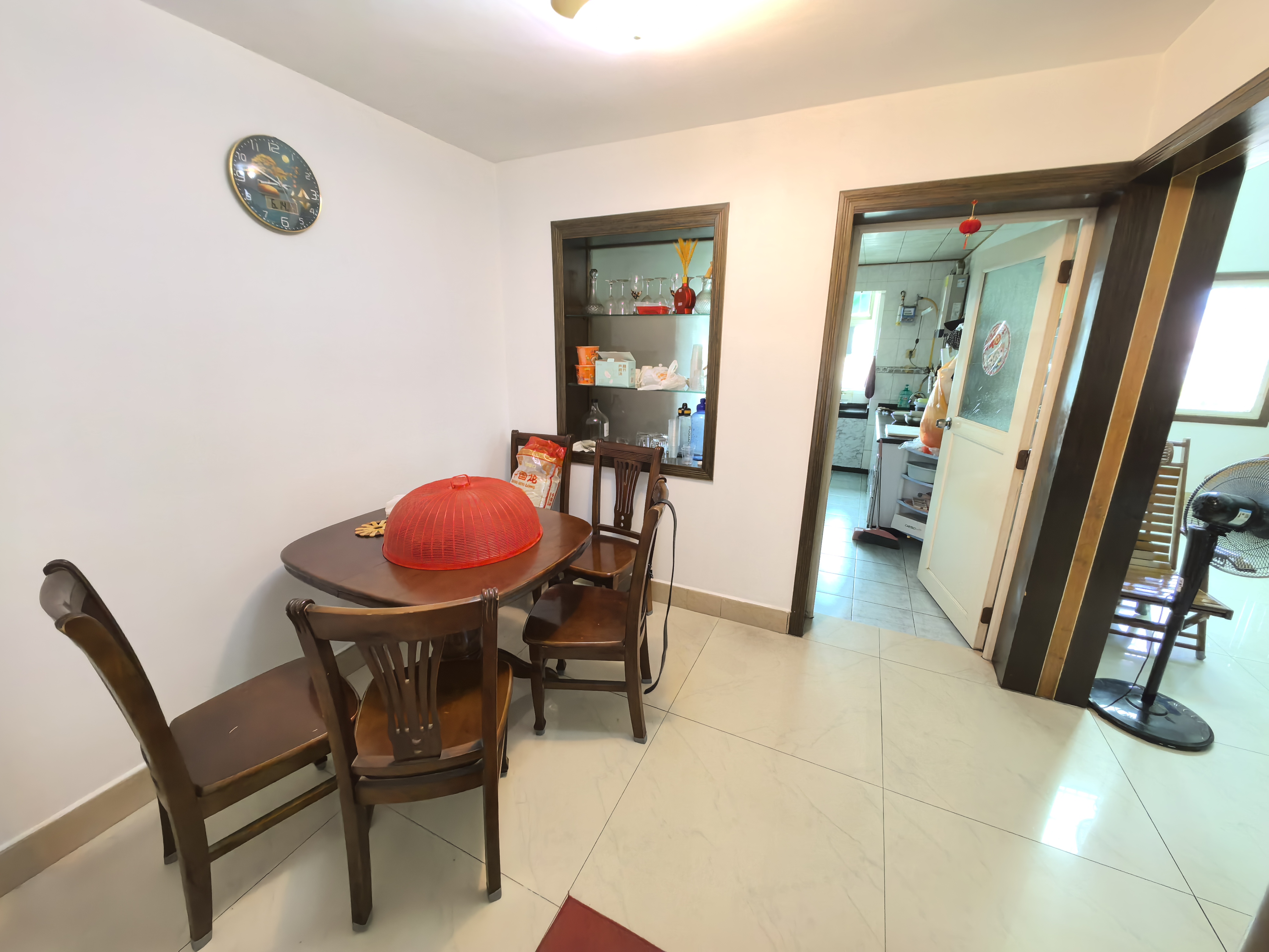 亚欧大楼 3室2厅2卫 38.8万 亚欧大楼 3室2厅2卫 38.8万室内图