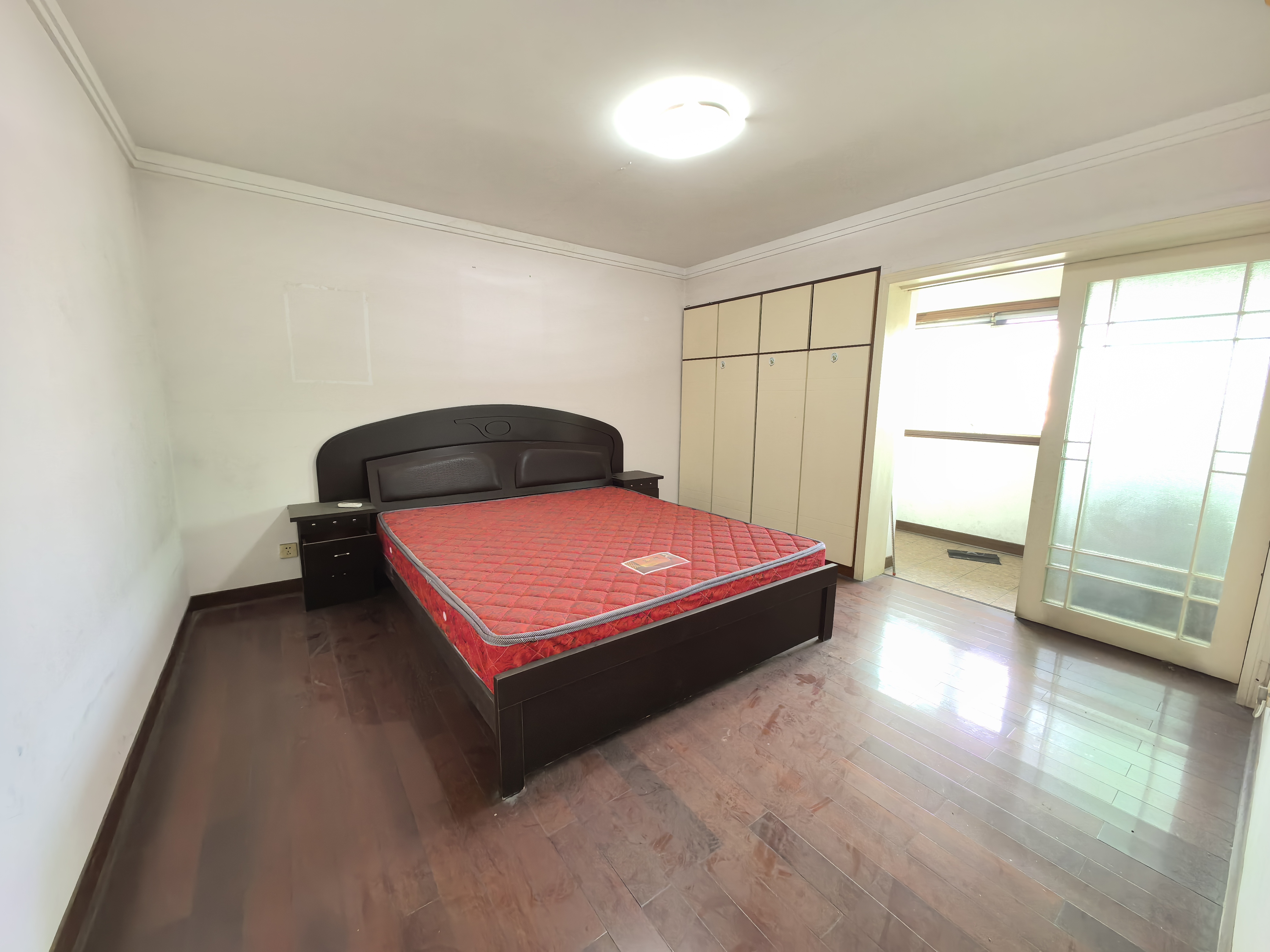 亚欧大楼 4室2厅2卫 29.8万 亚欧大楼 4室2厅2卫 29.8万室内图