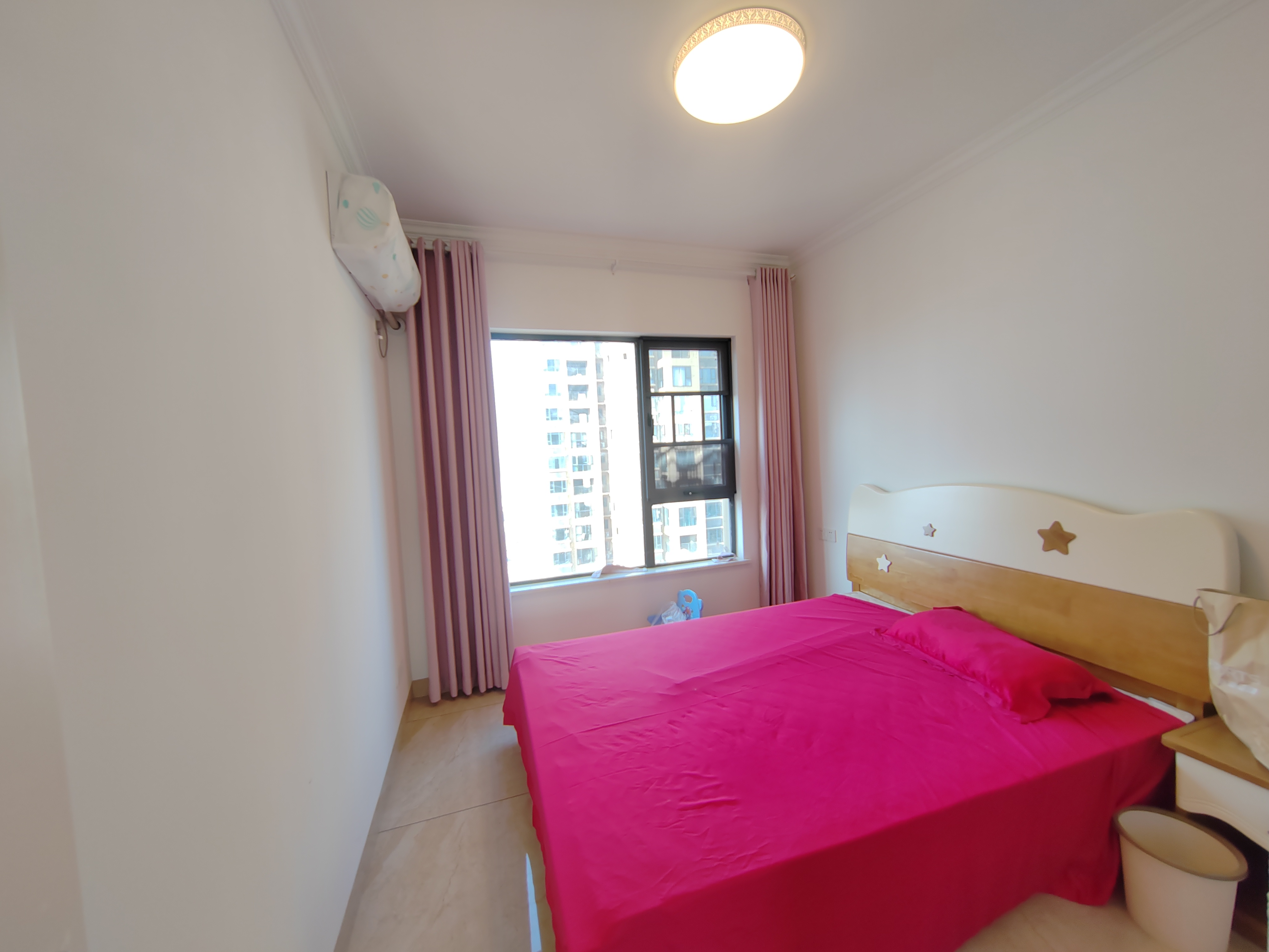 城市公园 4室2厅2卫 67.8万 城市公园 4室2厅2卫 67.8万室内图