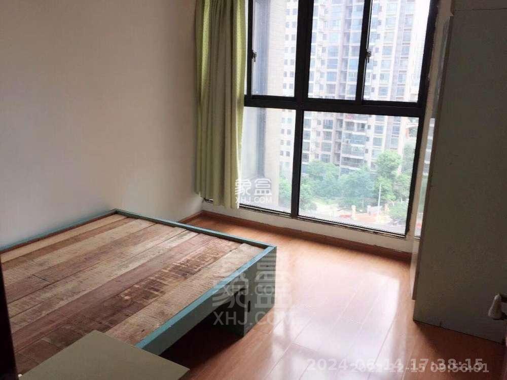 中建御山和苑  3室2厅2卫   1500.00元/月室内图