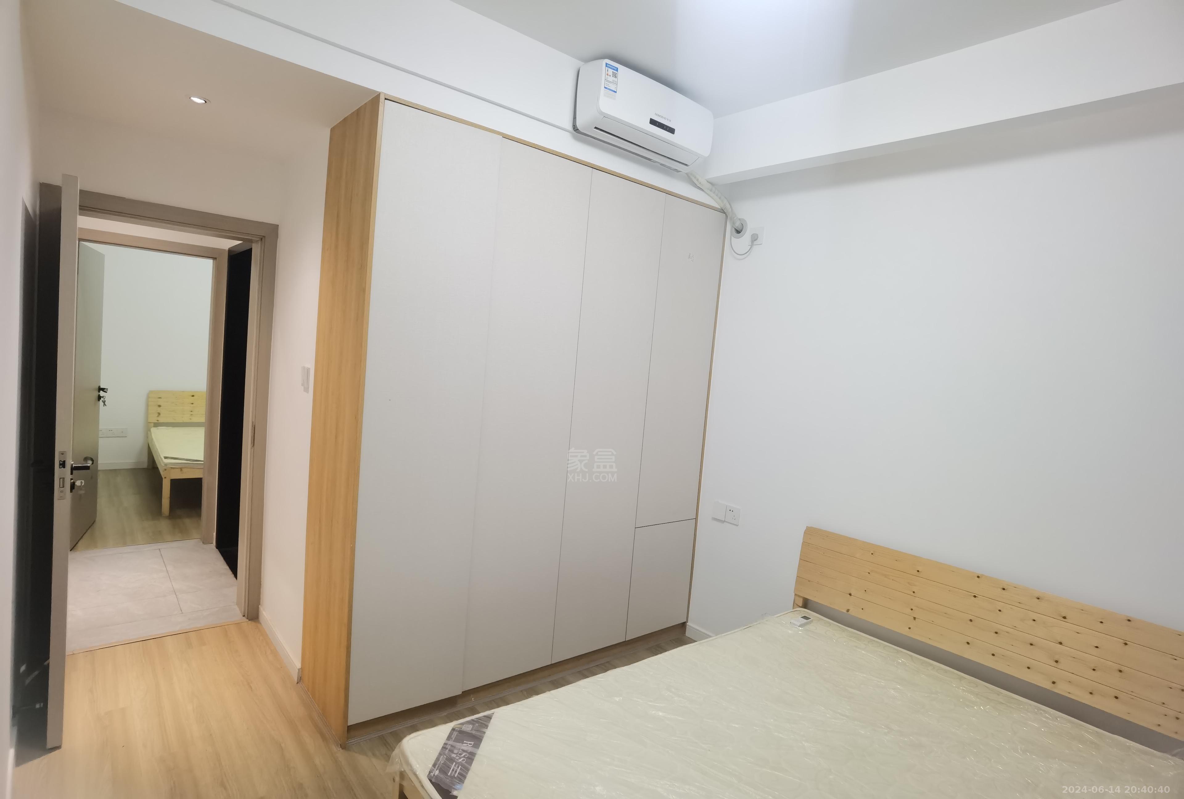 山水洲城华晨第一城  2室1厅1卫   1800.00元/月室内图