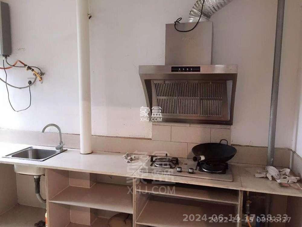 中建御山和苑  3室2厅2卫   1500.00元/月室内图