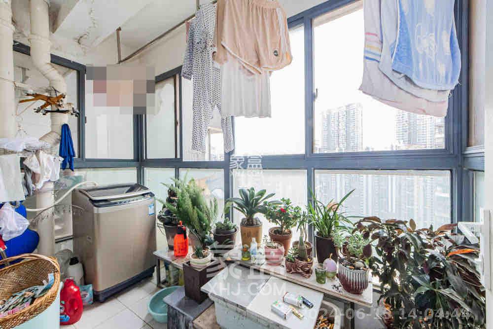 北辰三角洲D3区  3室2厅1卫   4500.00元/月室内图