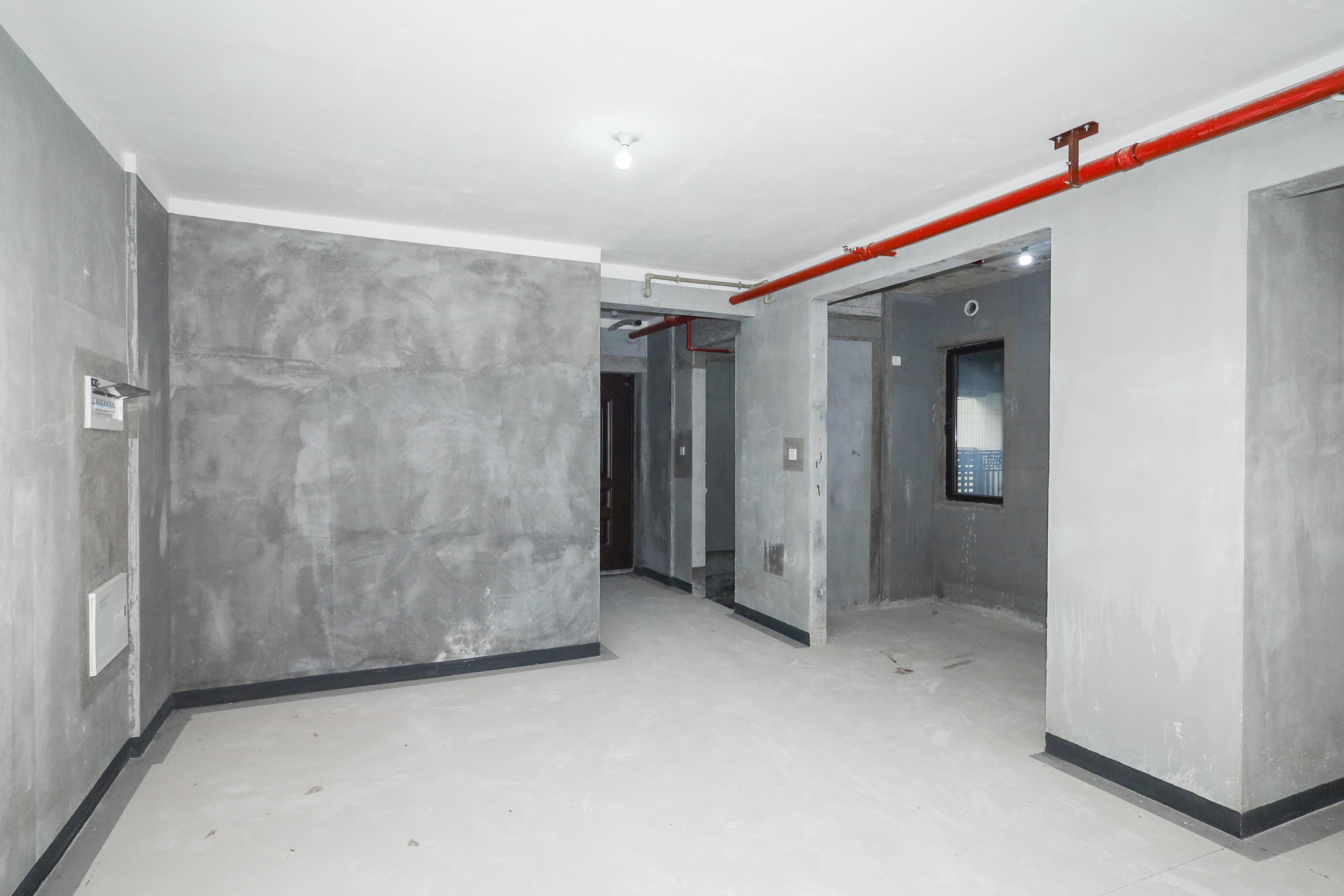 建发央著  4室2厅2卫   180.00万其他