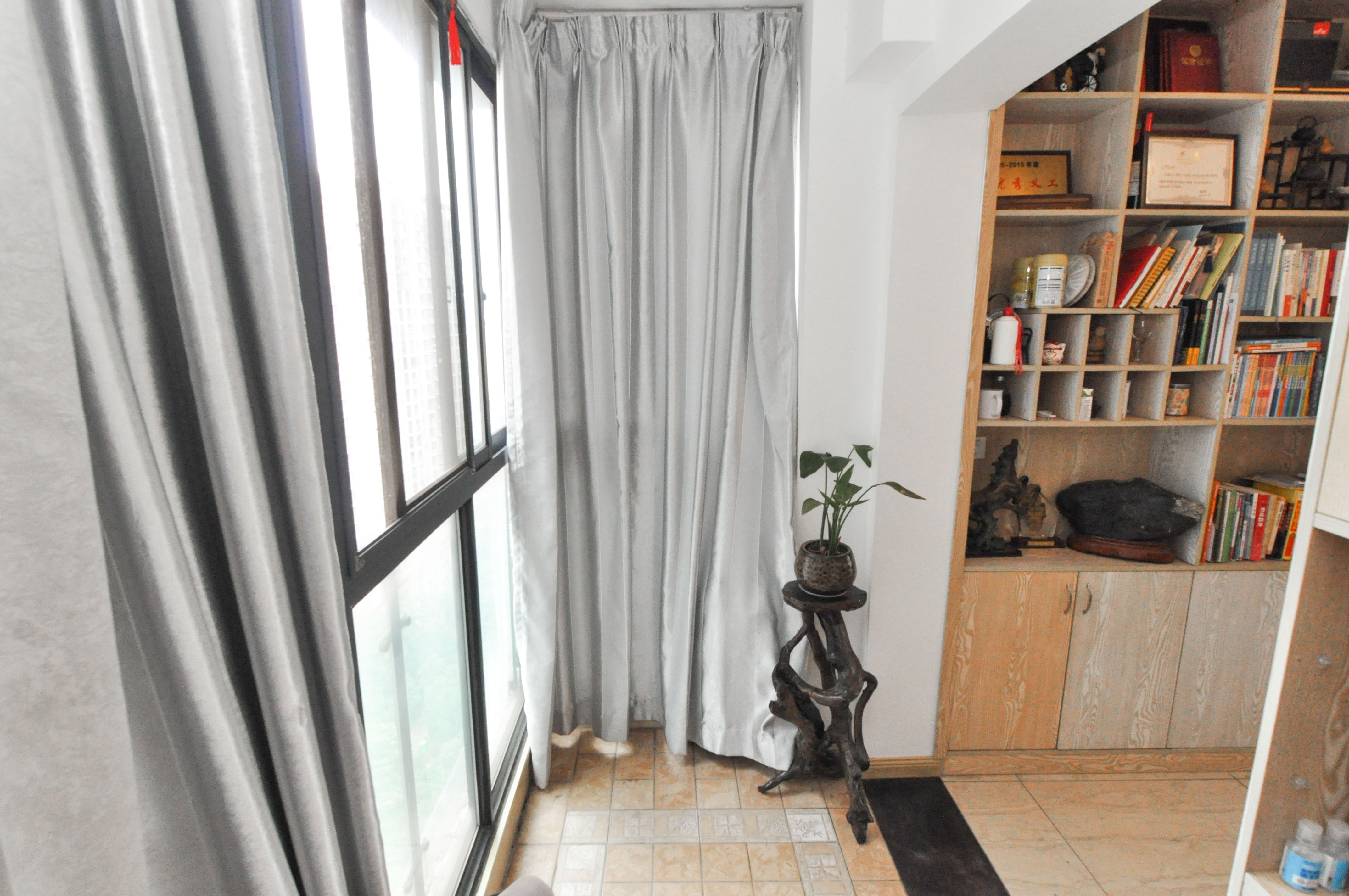 高鑫麓城 3室2厅2卫 119.8万 高鑫麓城 3室2厅2卫 119.8万卧室