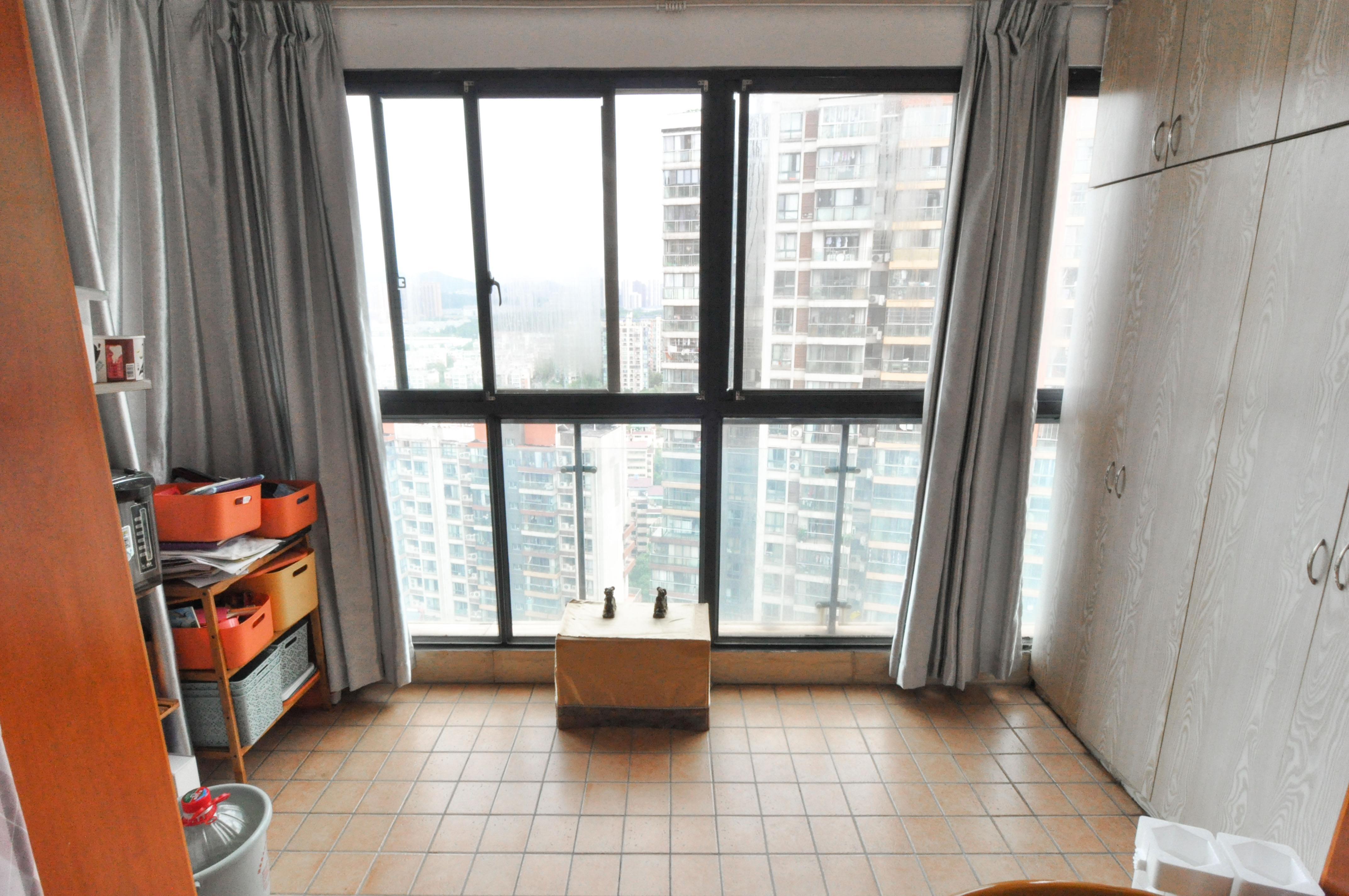 高鑫麓城 3室2厅2卫 119.8万 高鑫麓城 3室2厅2卫 119.8万卧室