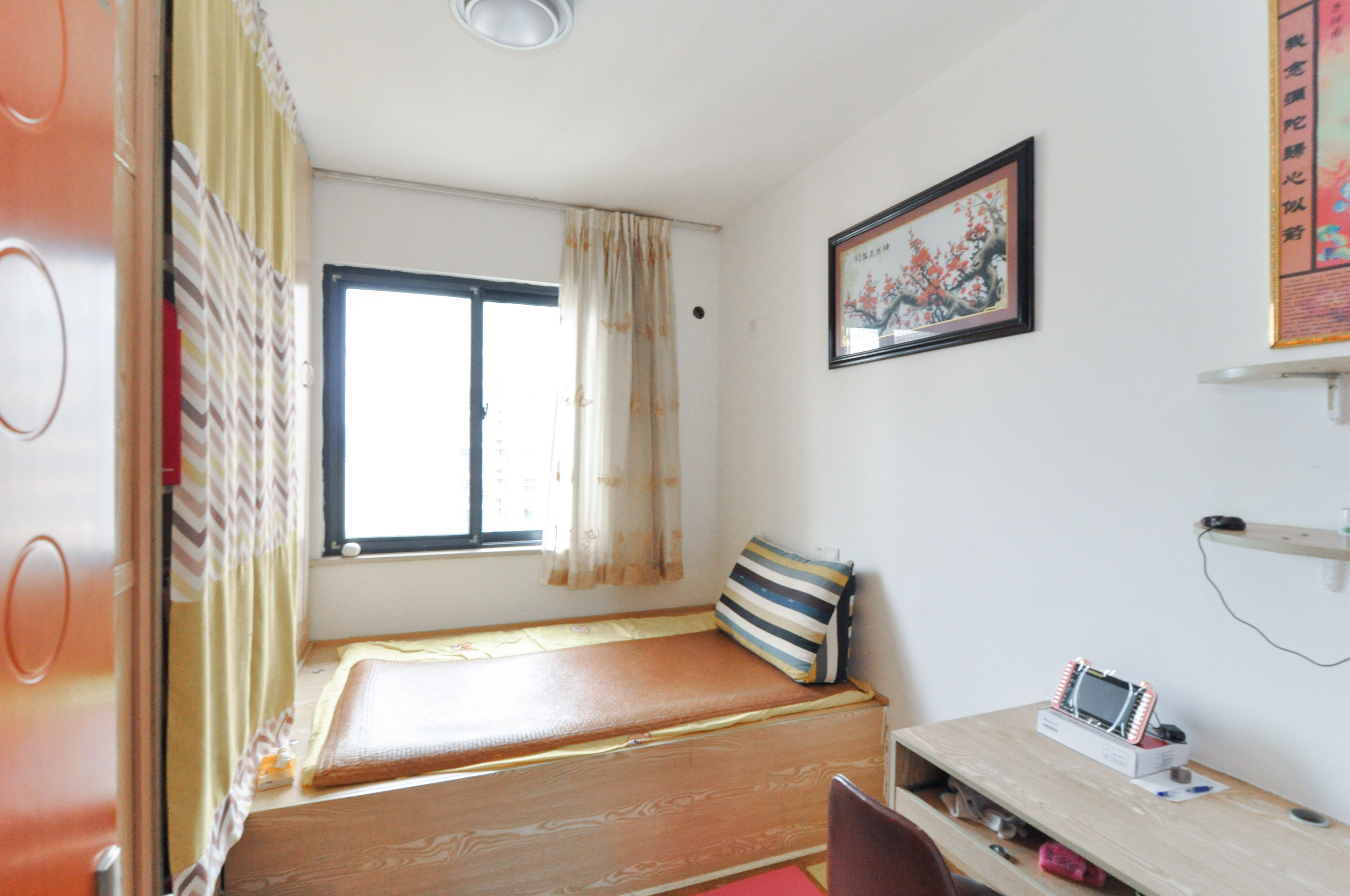 高鑫麓城 3室2厅2卫 119.8万 高鑫麓城 3室2厅2卫 119.8万卧室