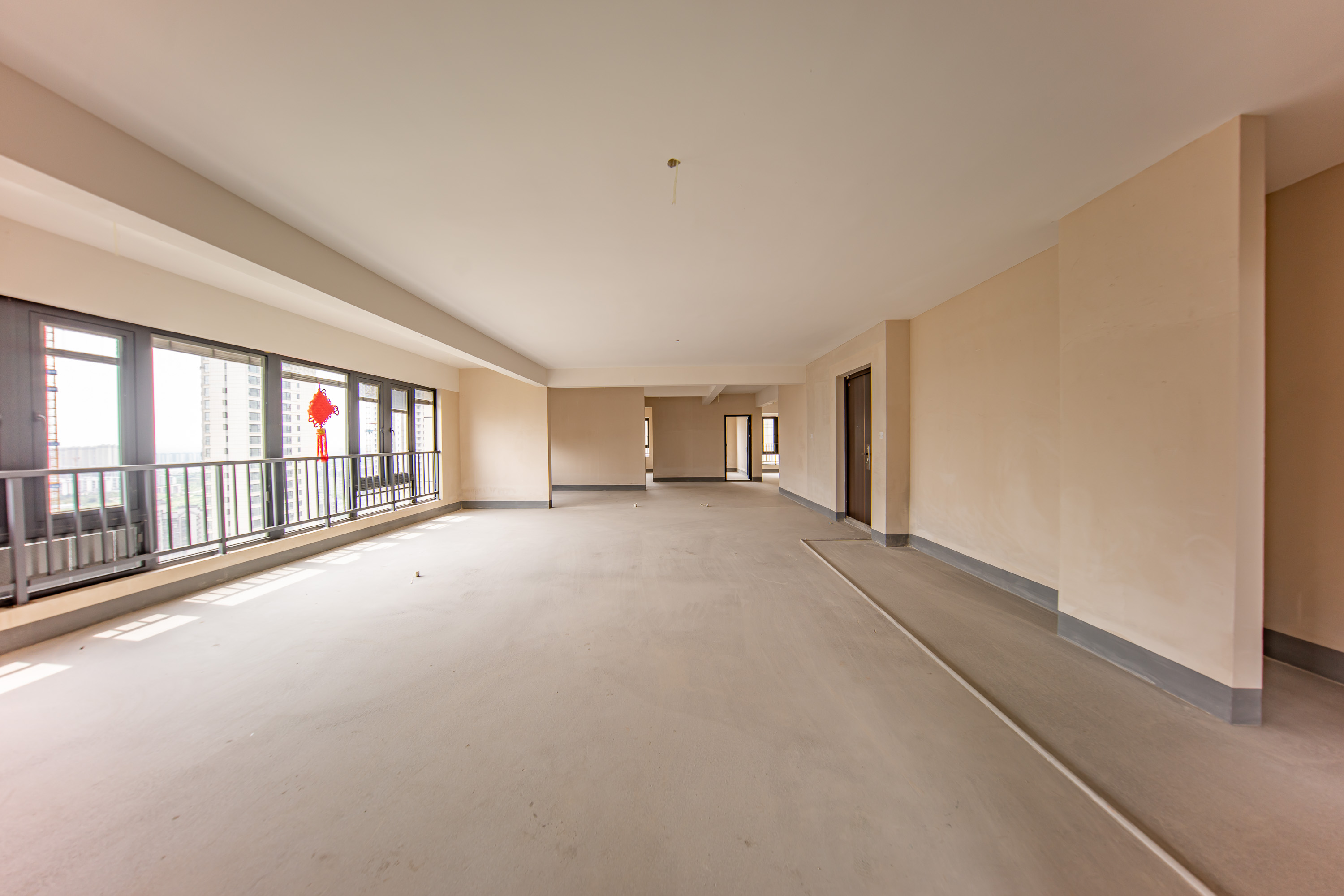 建投象山国际  5室2厅2卫   259.00万
