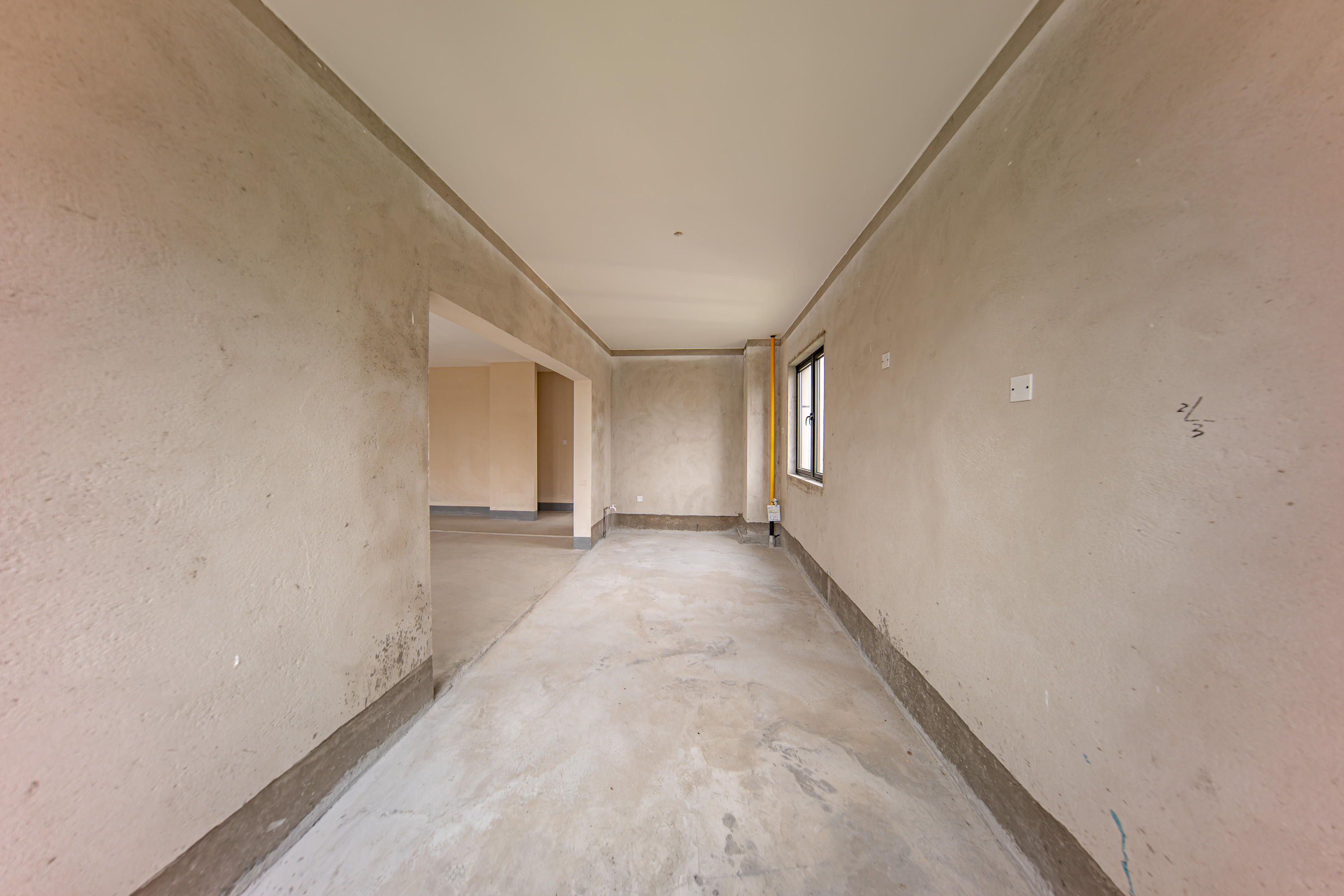 建投象山国际  5室2厅2卫    259.0万厨房