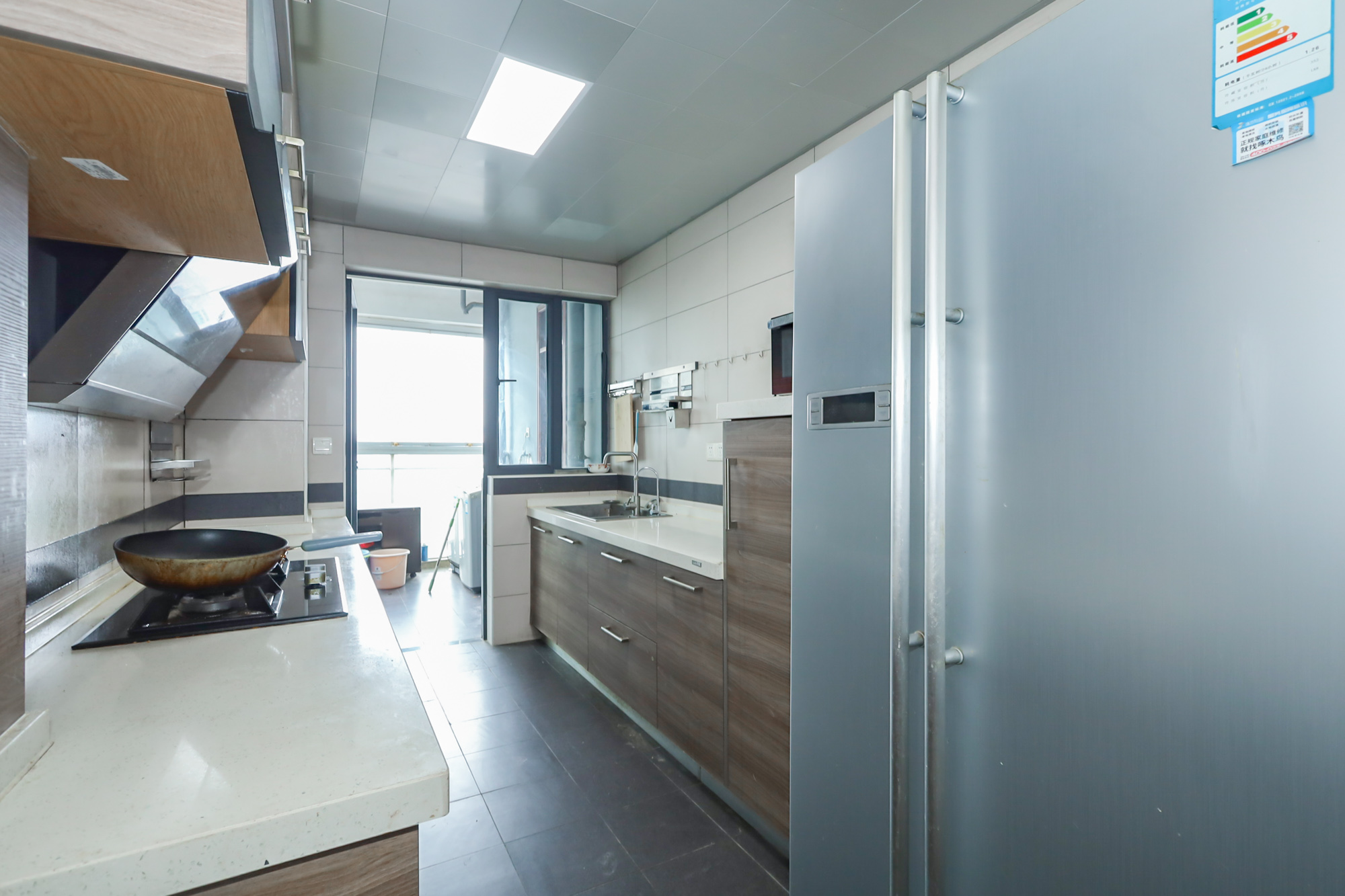 美林银谷  4室2厅2卫    120.0万 美林银谷  4室2厅2卫    120.0万厨房