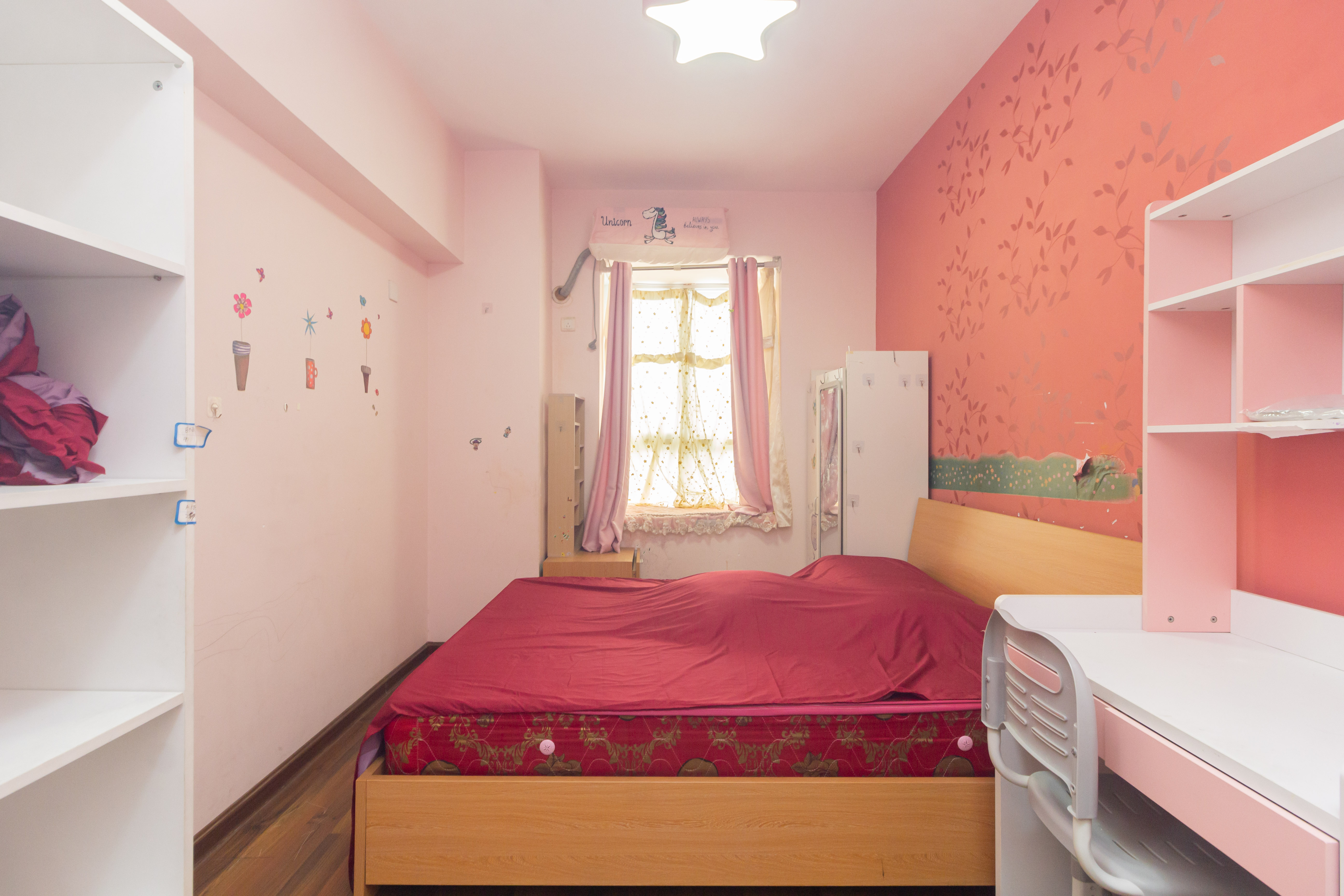 未来蜂巢 3室2厅1卫 52.8万 未来蜂巢 3室2厅1卫 52.8万卧室