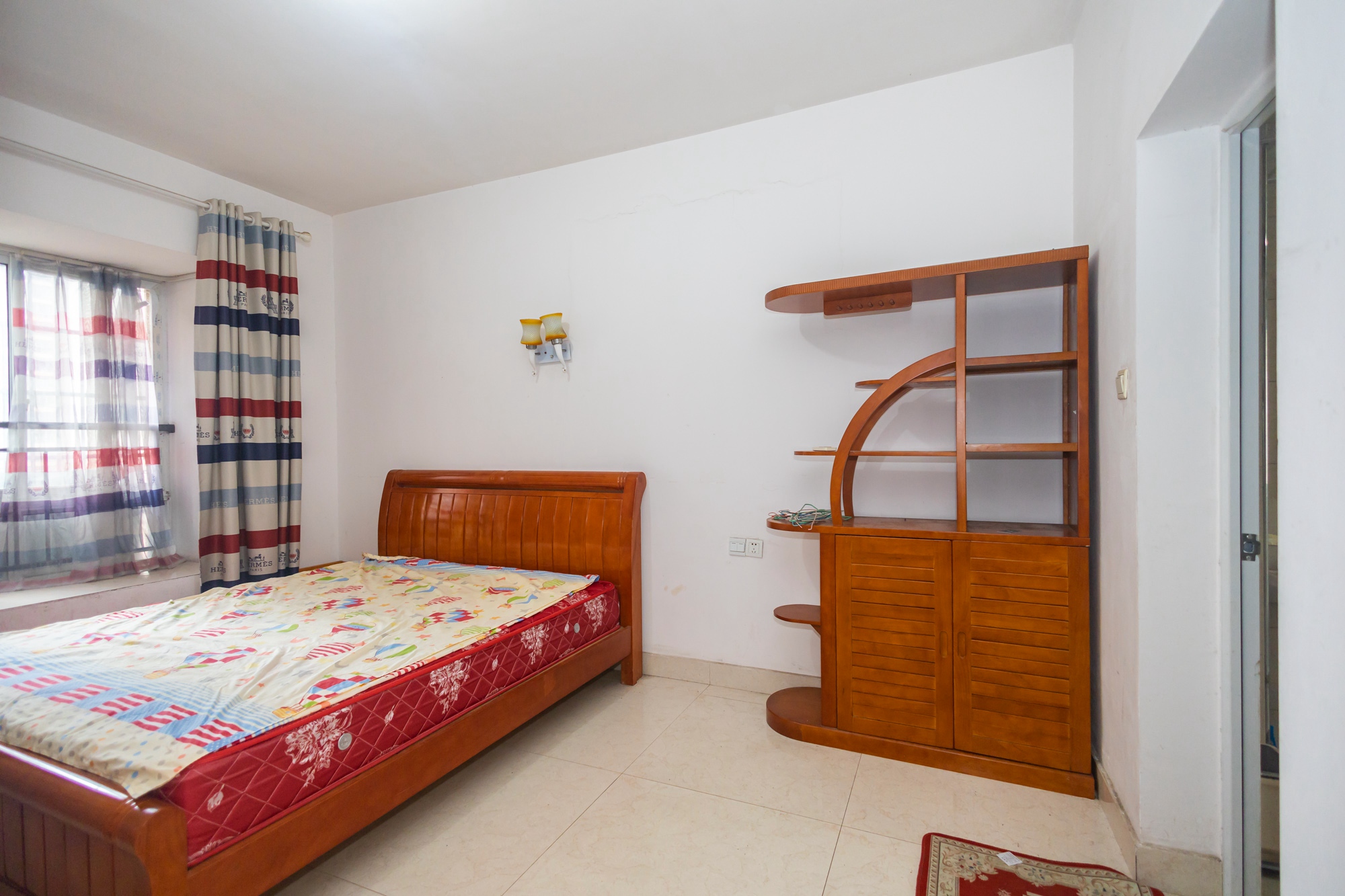 楚天世纪城东苑 3室2厅2卫 83.0万 楚天世纪城东苑 3室2厅2卫 83.0万卧室