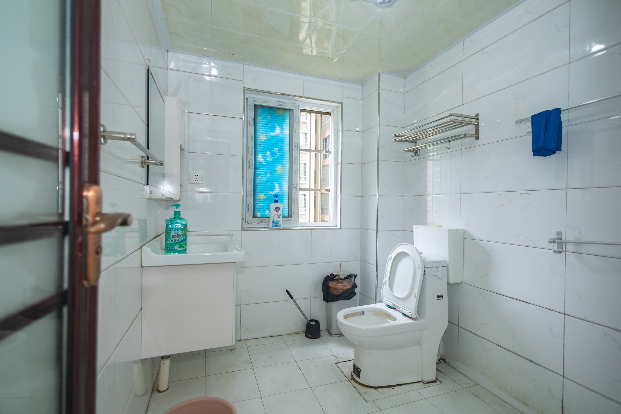 楚天世纪城东苑 3室2厅2卫 67.8万 楚天世纪城东苑 3室2厅2卫 67.8万卫生间