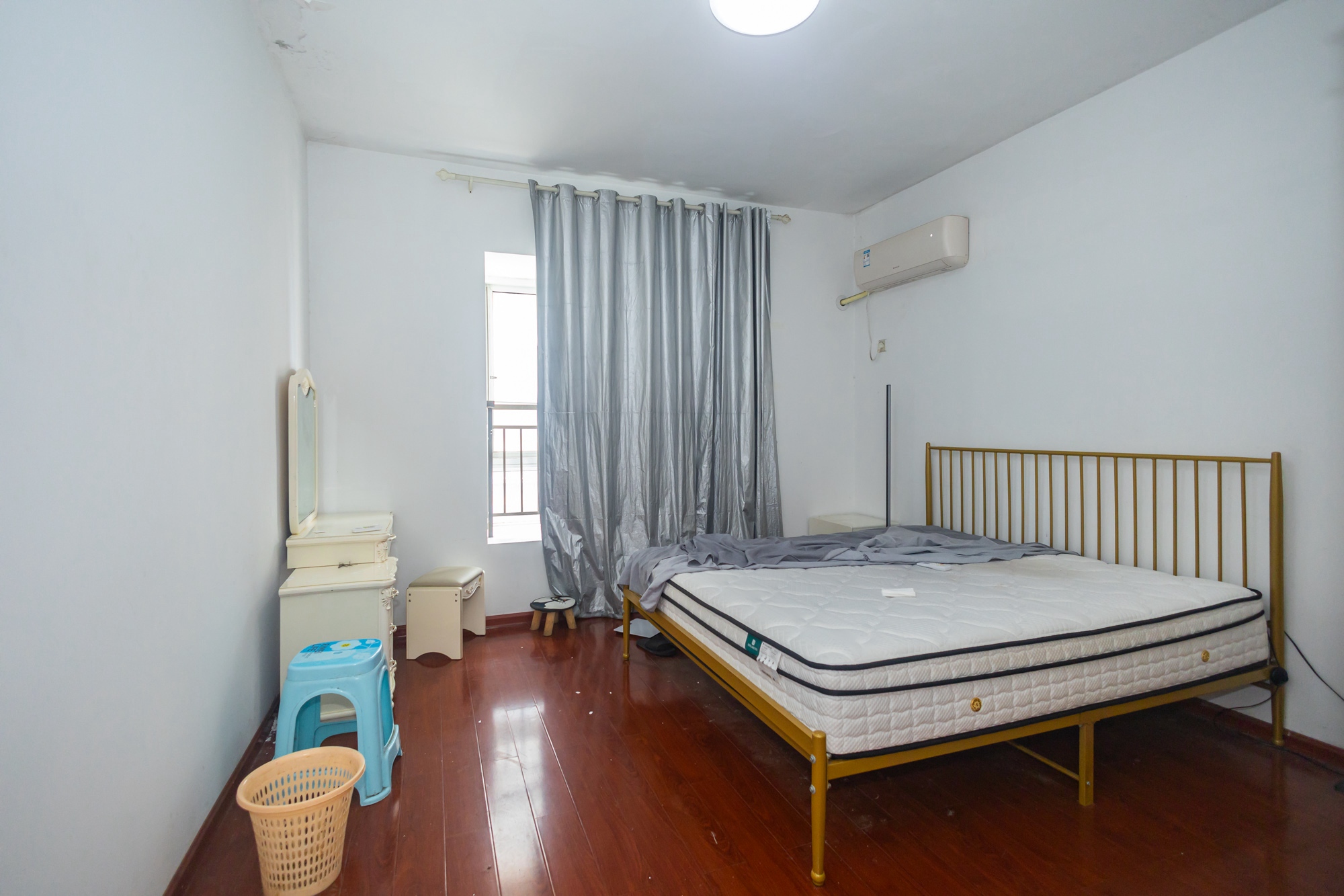 楚天世纪城东苑 3室2厅2卫 67.8万 楚天世纪城东苑 3室2厅2卫 67.8万卧室