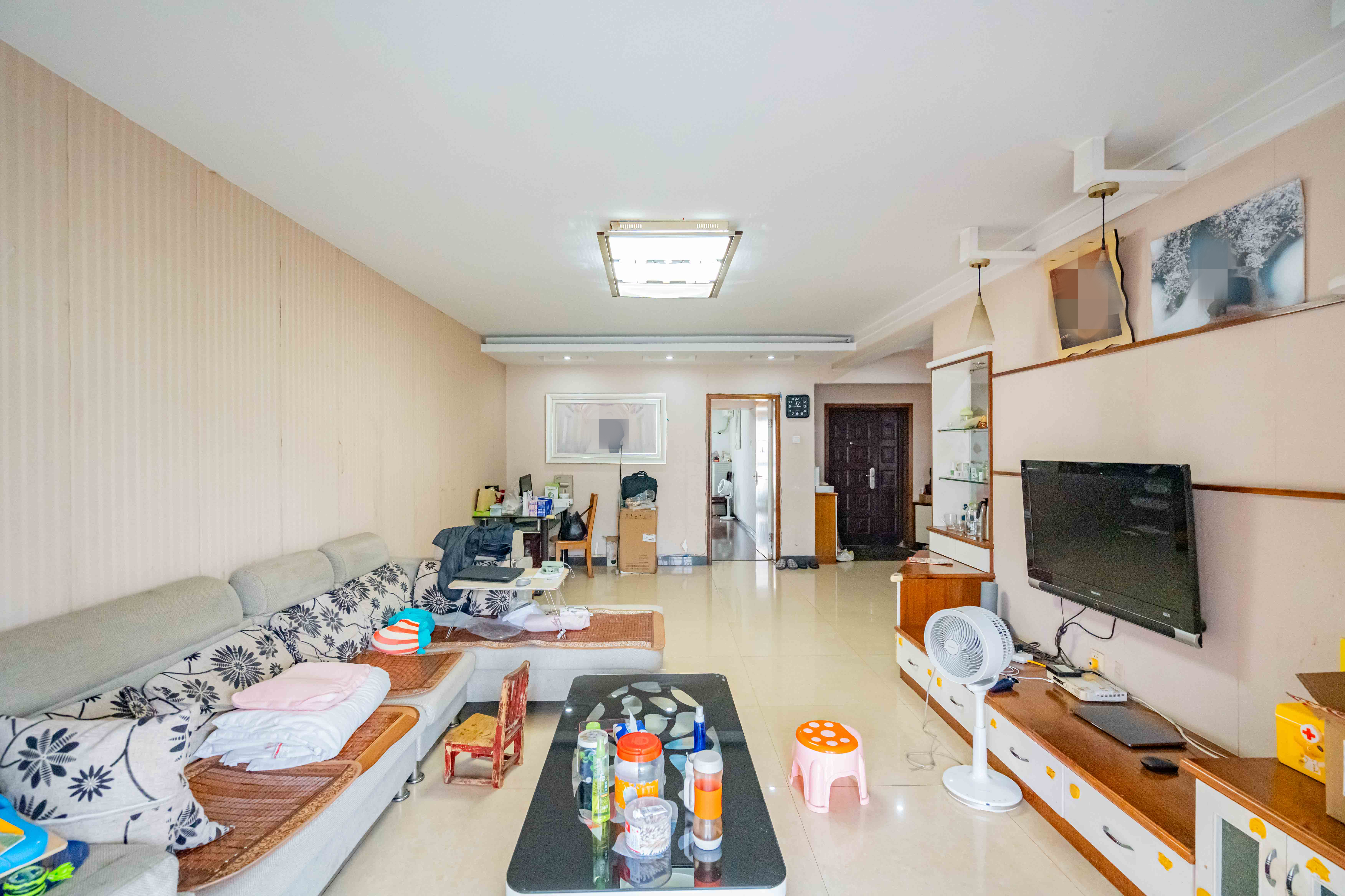 金帆小区  3室2厅2卫   75.00万