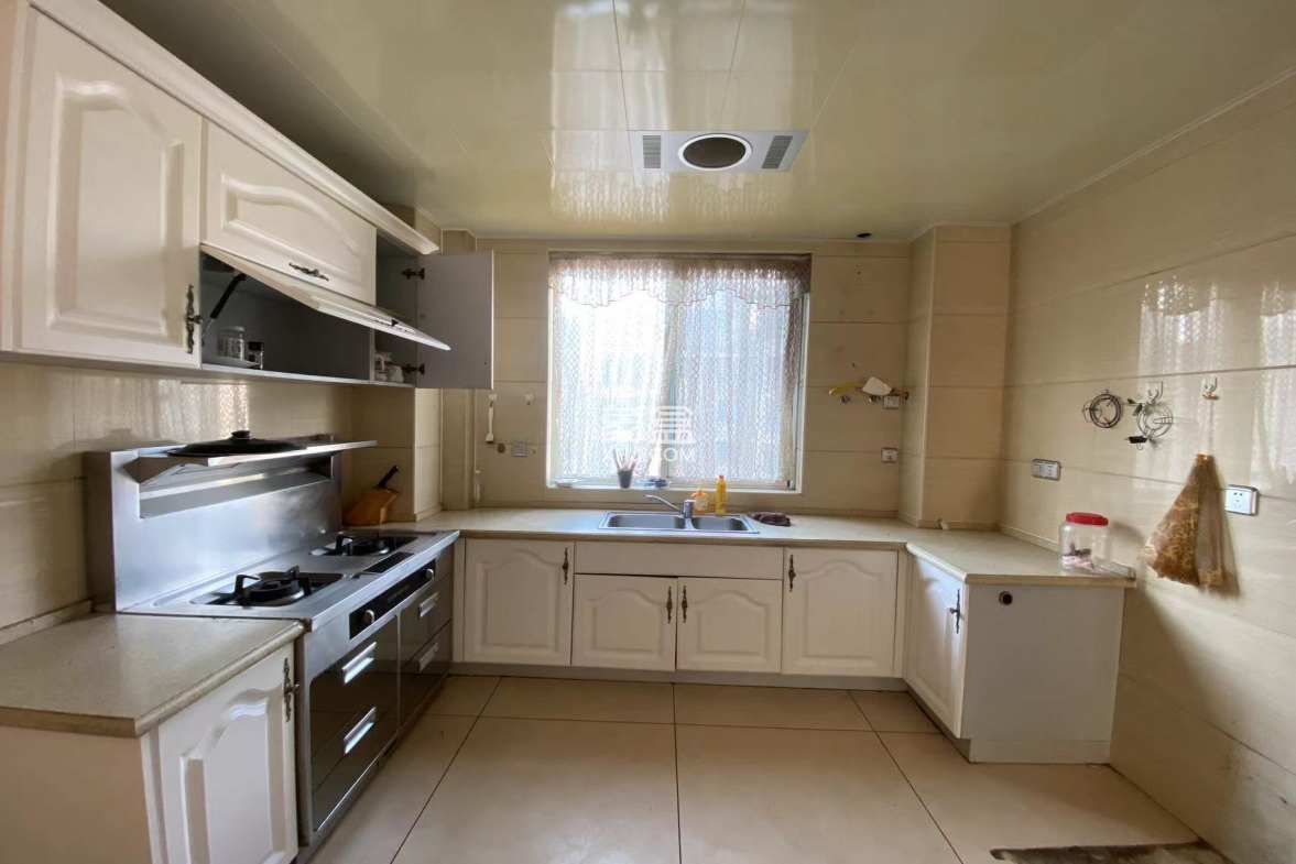 天泉一品 4室2厅2卫 61.0万 天泉一品 4室2厅2卫 61.0万室内图