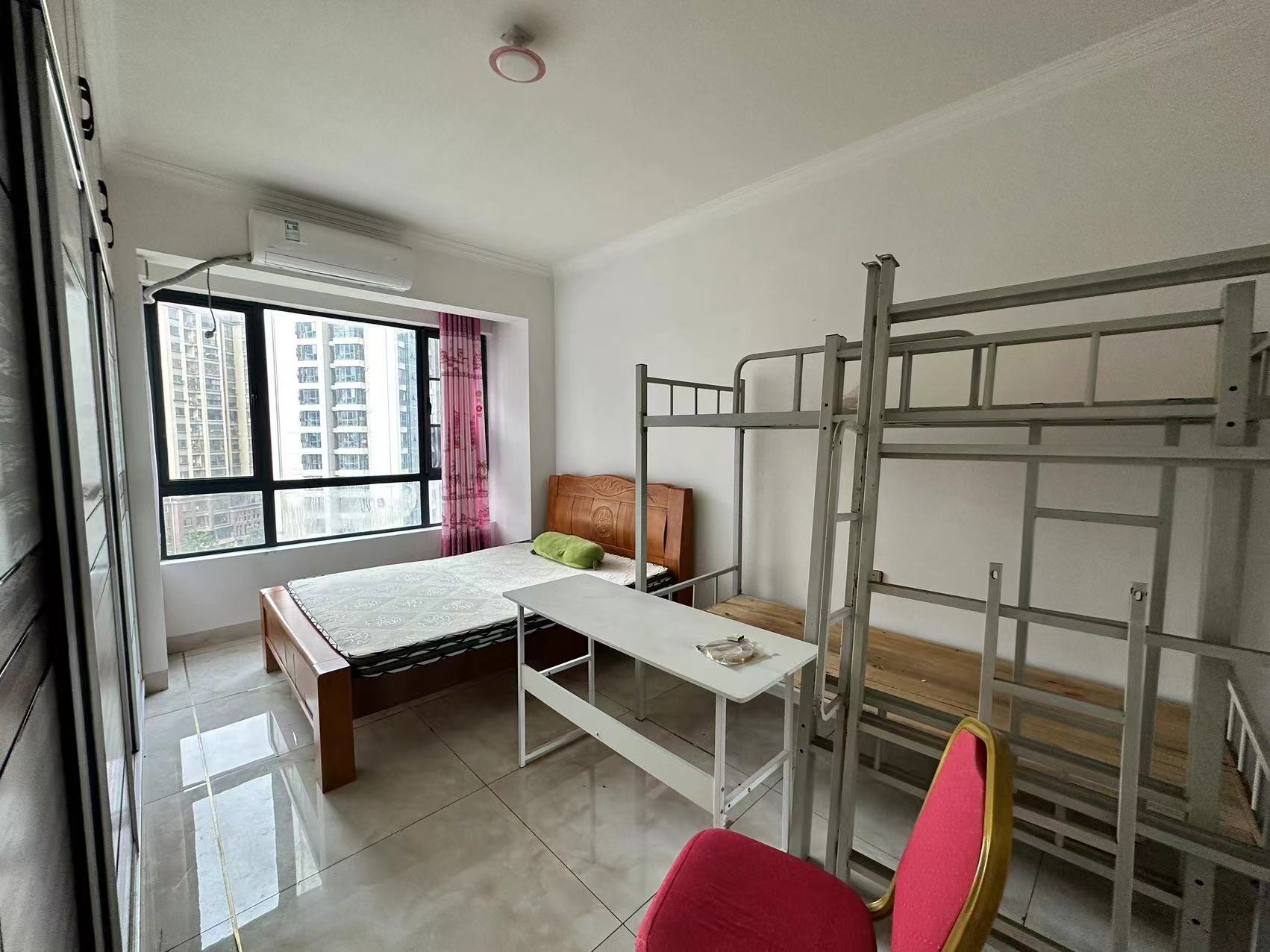 新桂国际 3室2厅2卫 69.8万 新桂国际 3室2厅2卫 69.8万室内图