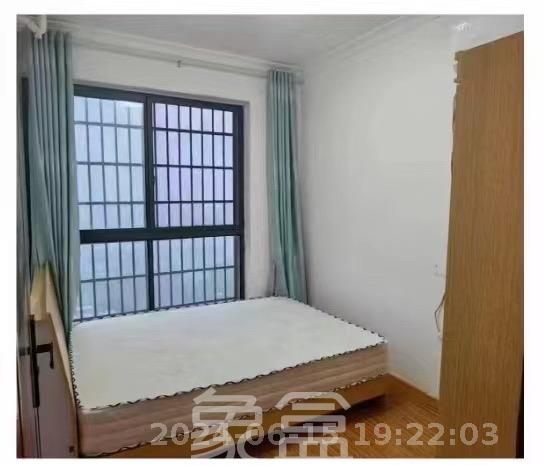 保利东郡  1室0厅0卫   2000.00元/月室内图