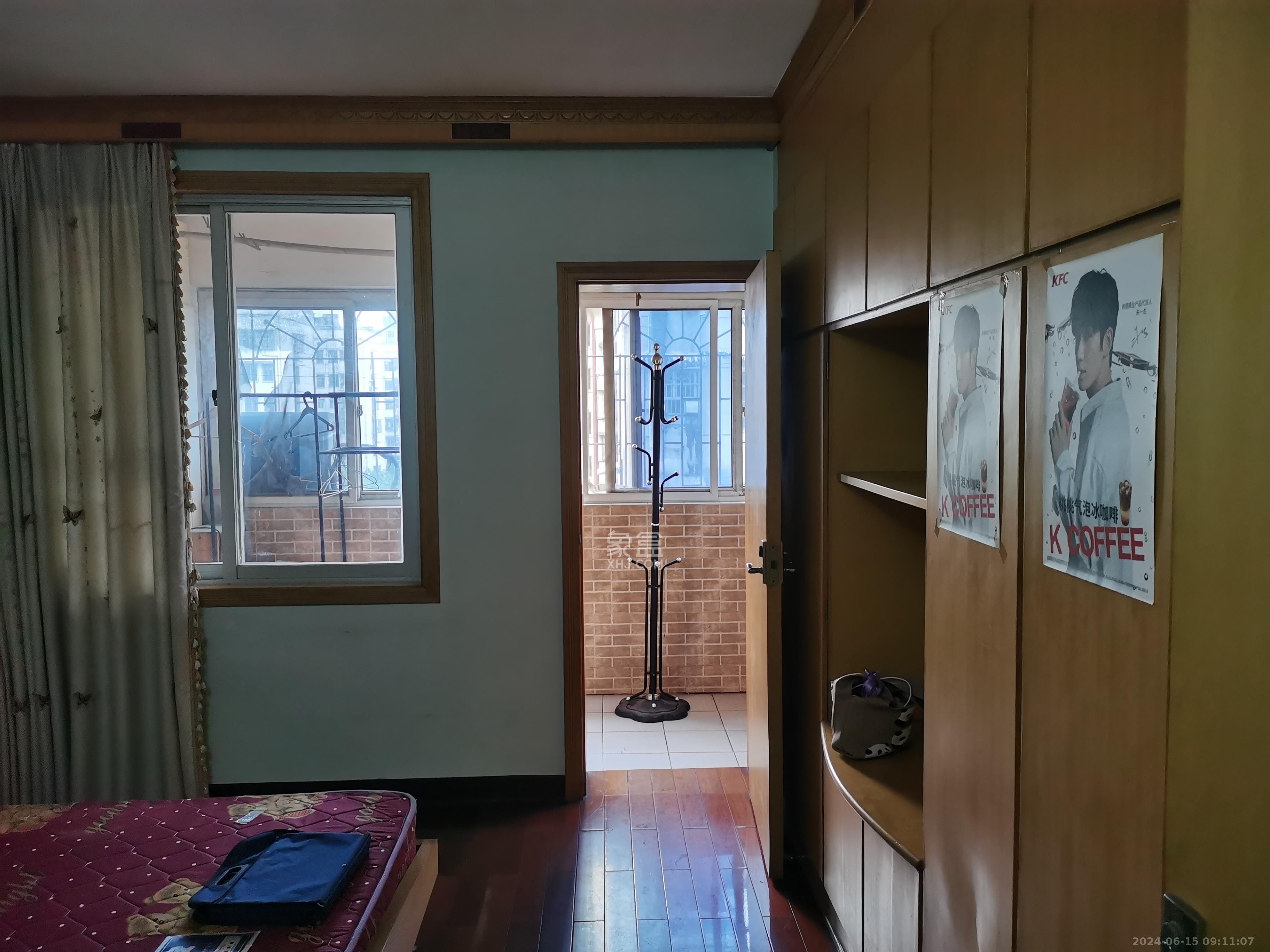骆家坝小区  3室2厅1卫   1550.00元/月室内图